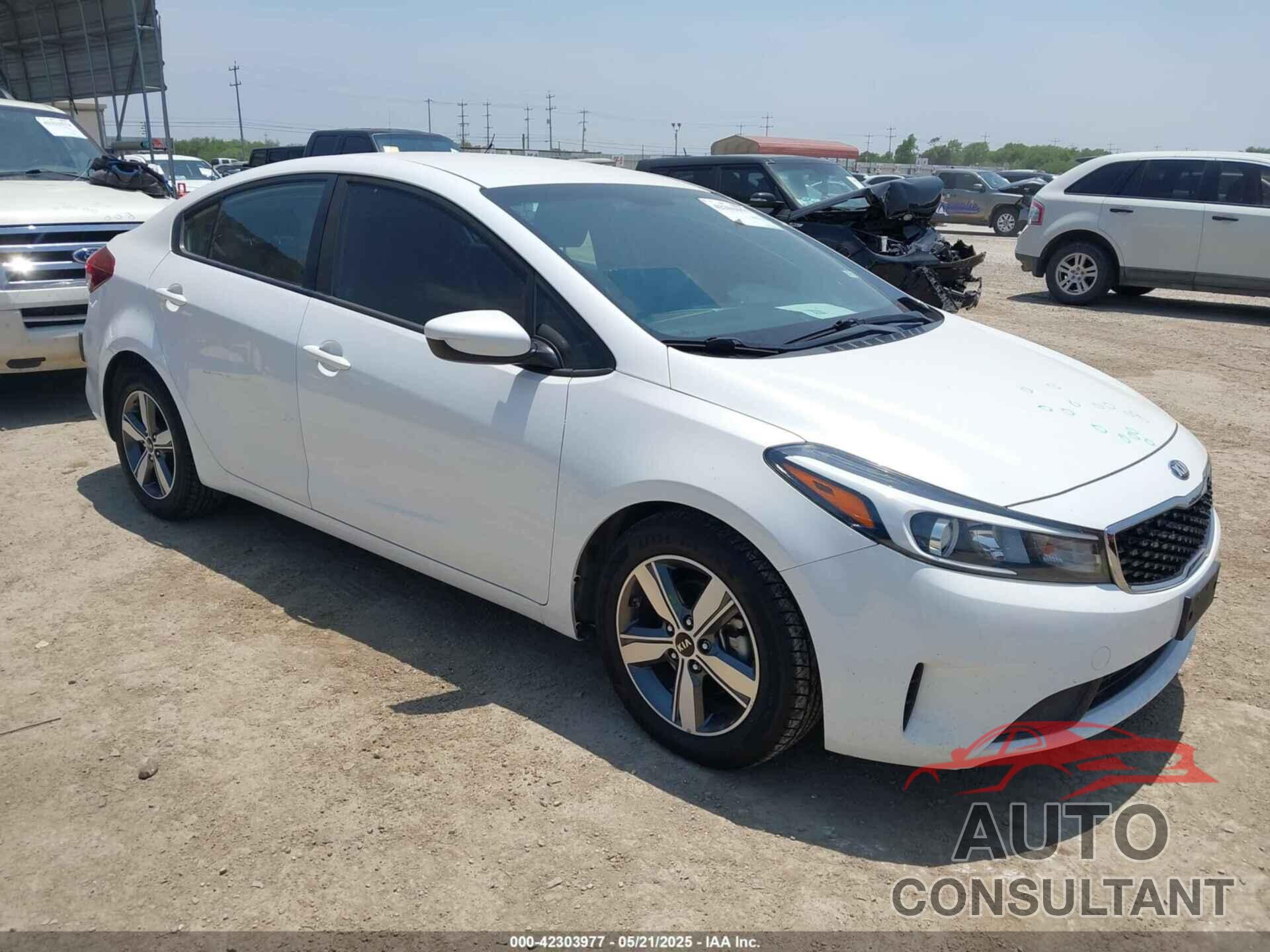 KIA FORTE 2018 - 3KPFL4A73JE255688