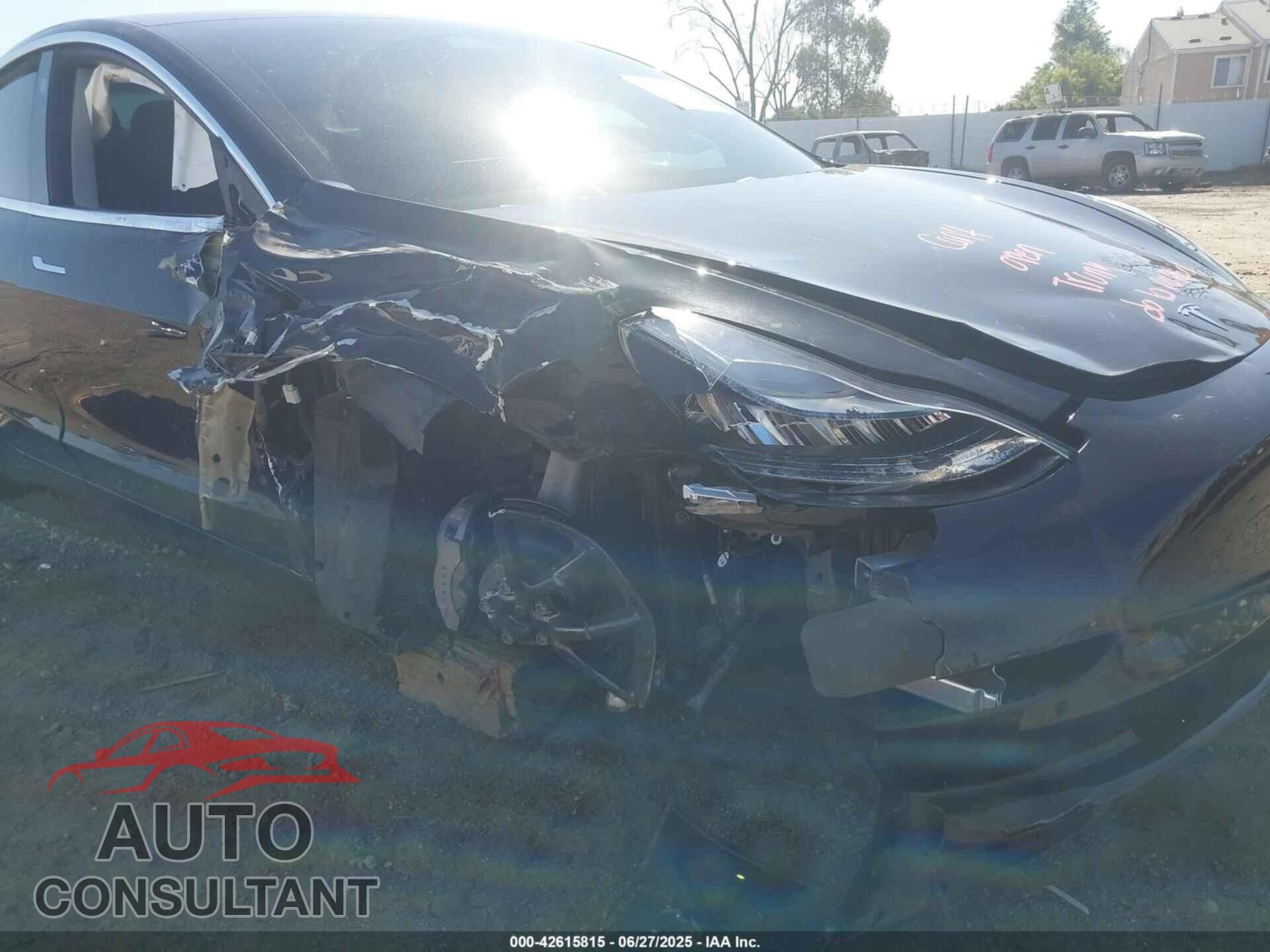 TESLA MODEL 3 2018 - 5YJ3E1EB5JF062995