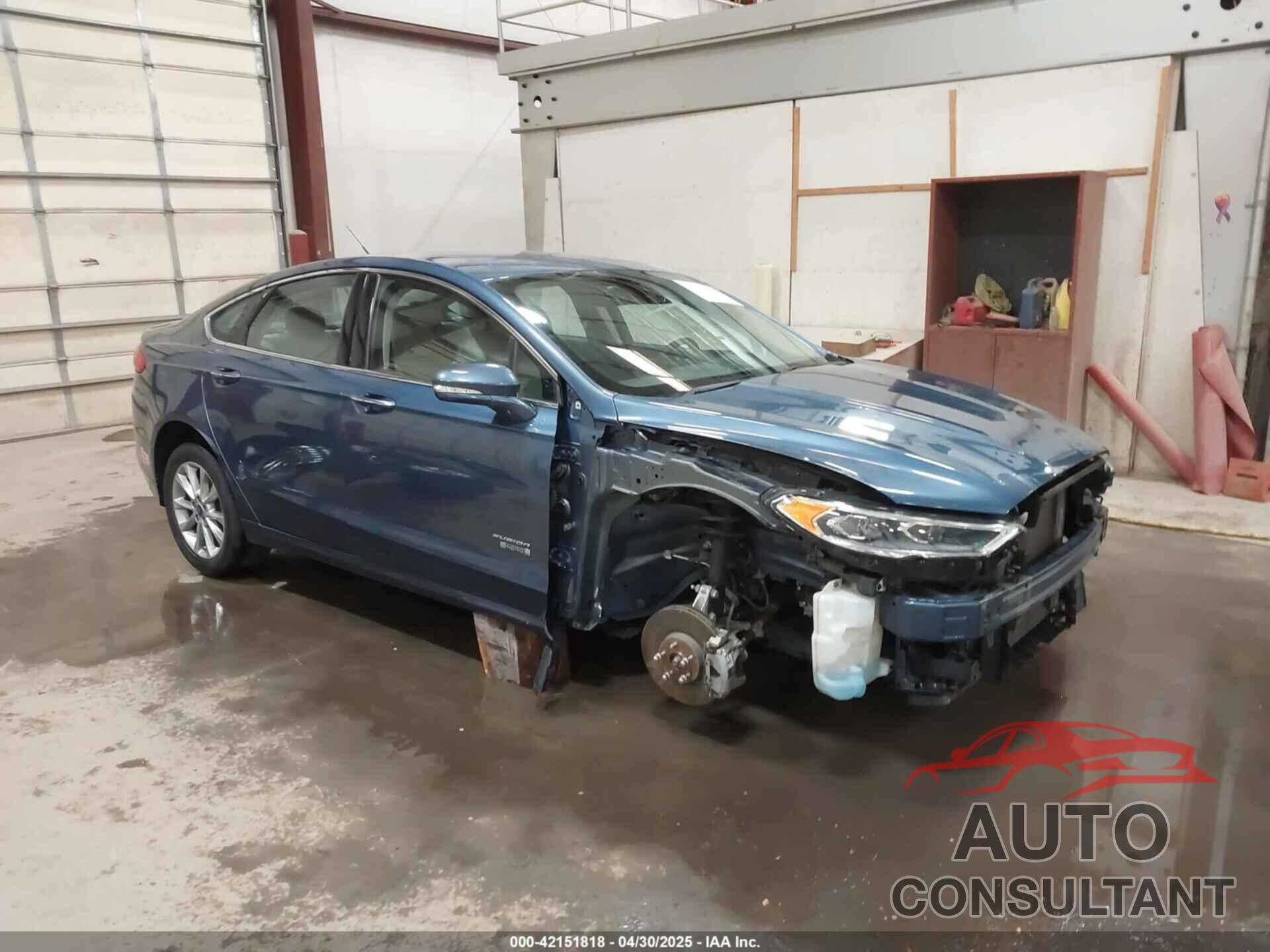 FORD FUSION ENERGI 2018 - 3FA6P0SU1JR246391