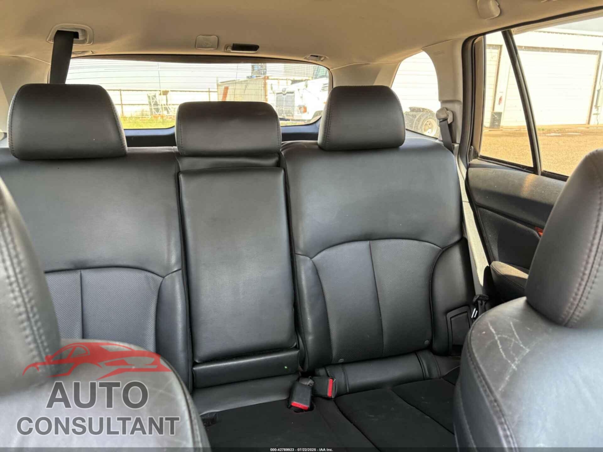 SUBARU OUTBACK 2012 - 4S4BRCKC5C3290533