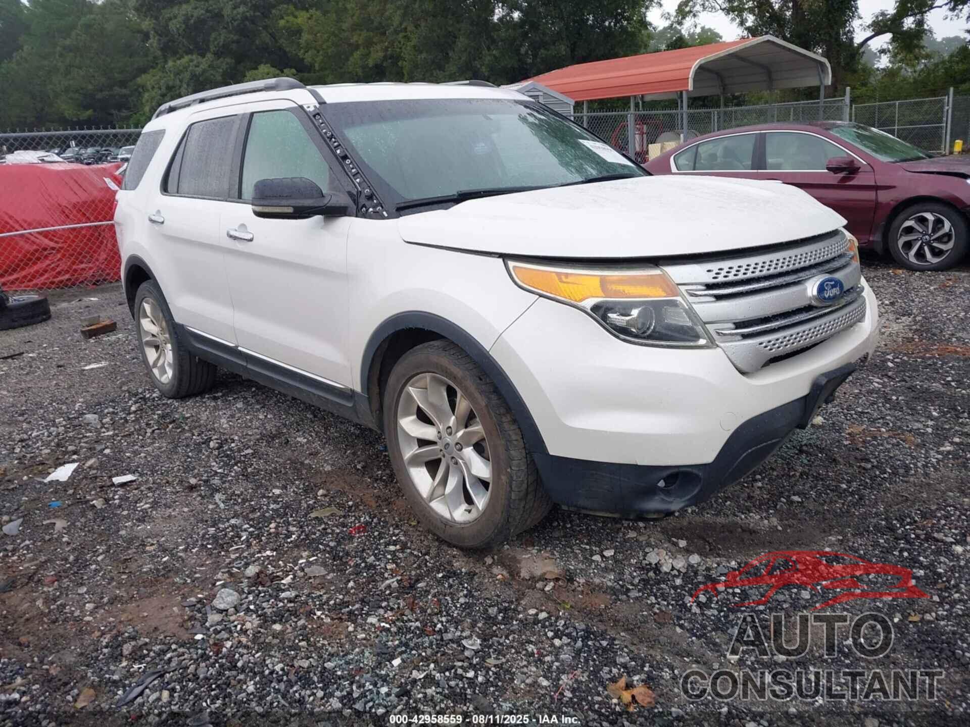 FORD EXPLORER 2011 - 1FMHK8D80BGA95645