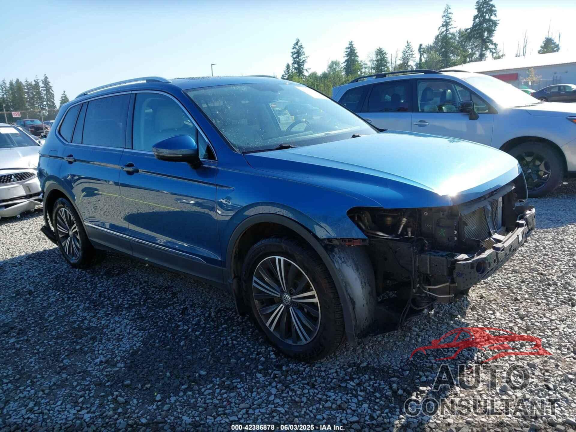 VOLKSWAGEN TIGUAN 2018 - 3VV2B7AX7JM029275