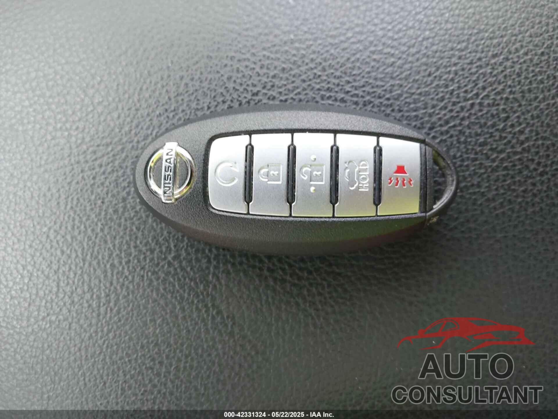 NISSAN ALTIMA 2017 - 1N4AL3AP9HC476384