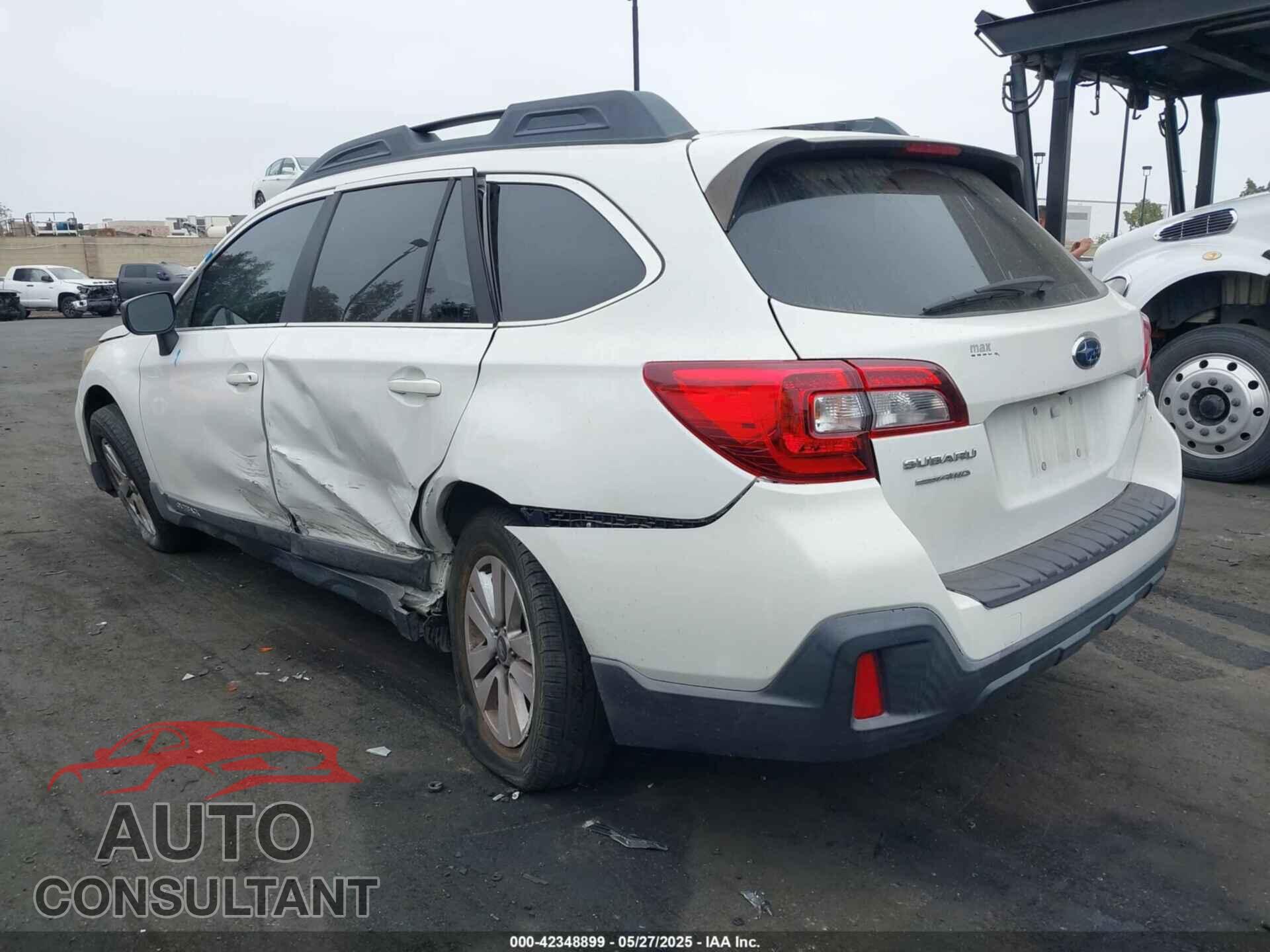 SUBARU OUTBACK 2018 - 4S4BSAAC1J3229607