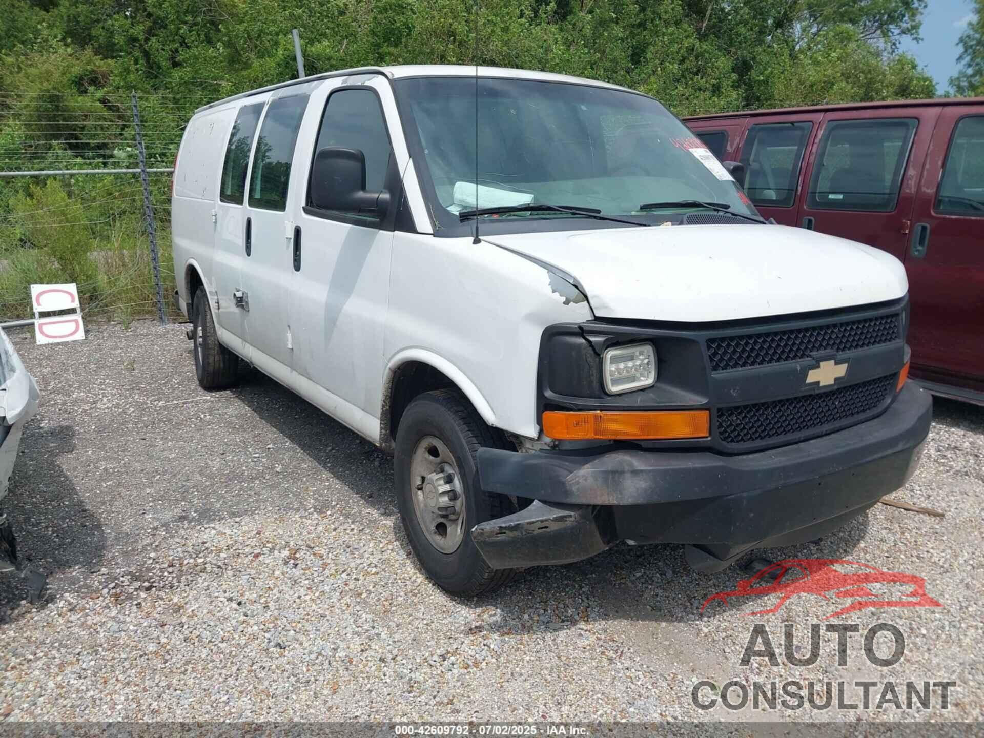 CHEVROLET EXPRESS 2500 2011 - 1GCWGFBA6B1136662