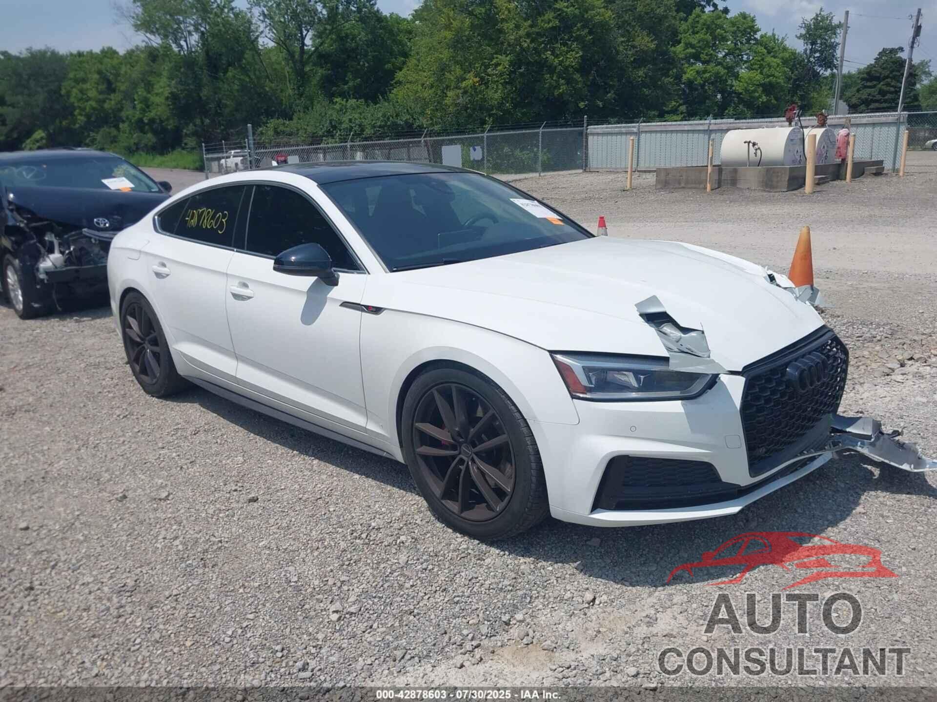 AUDI S5 2018 - WAUB4CF52JA107111