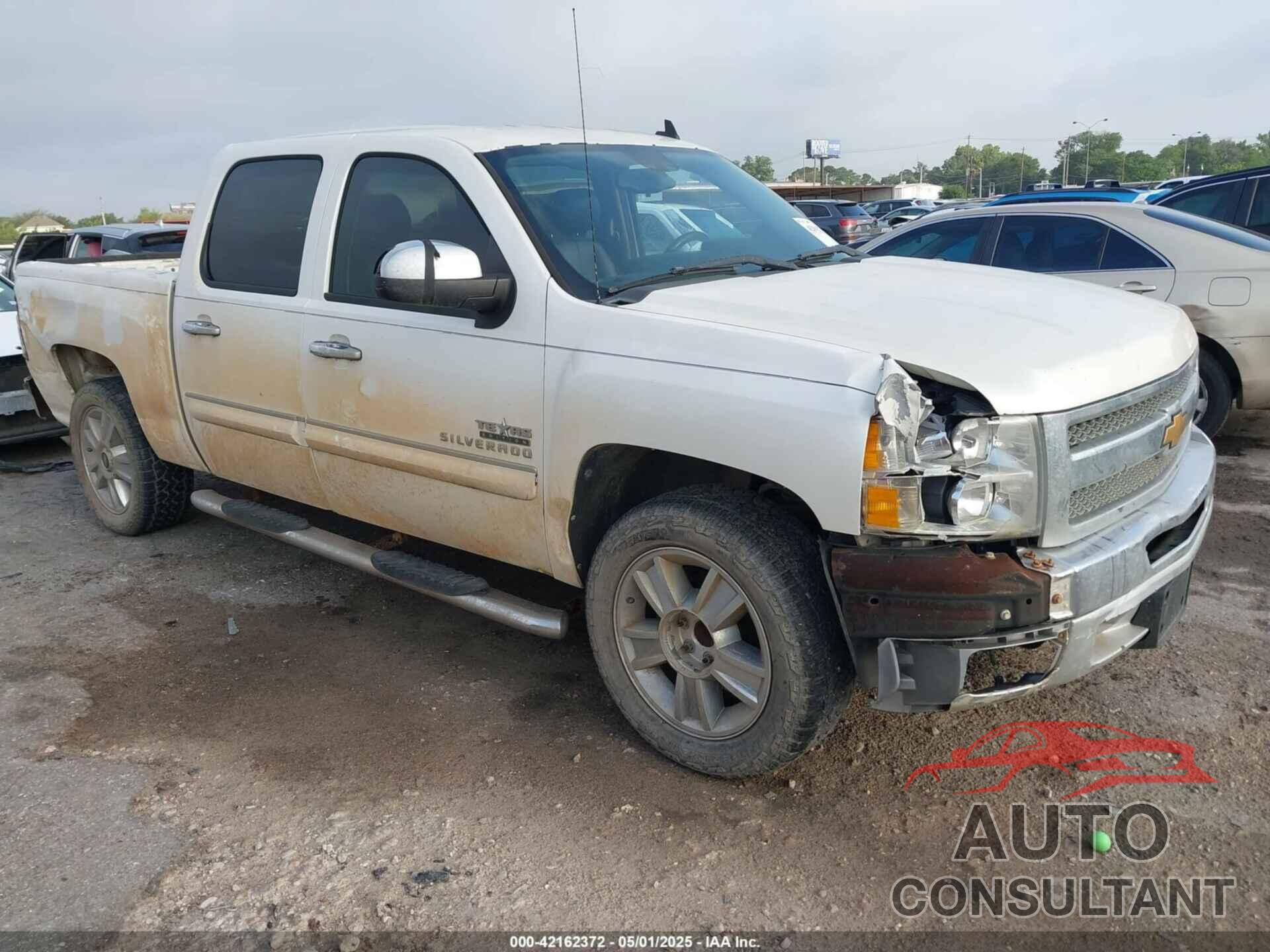 CHEVROLET SILVERADO 1500 2013 - 3GCPCSE08DG250307