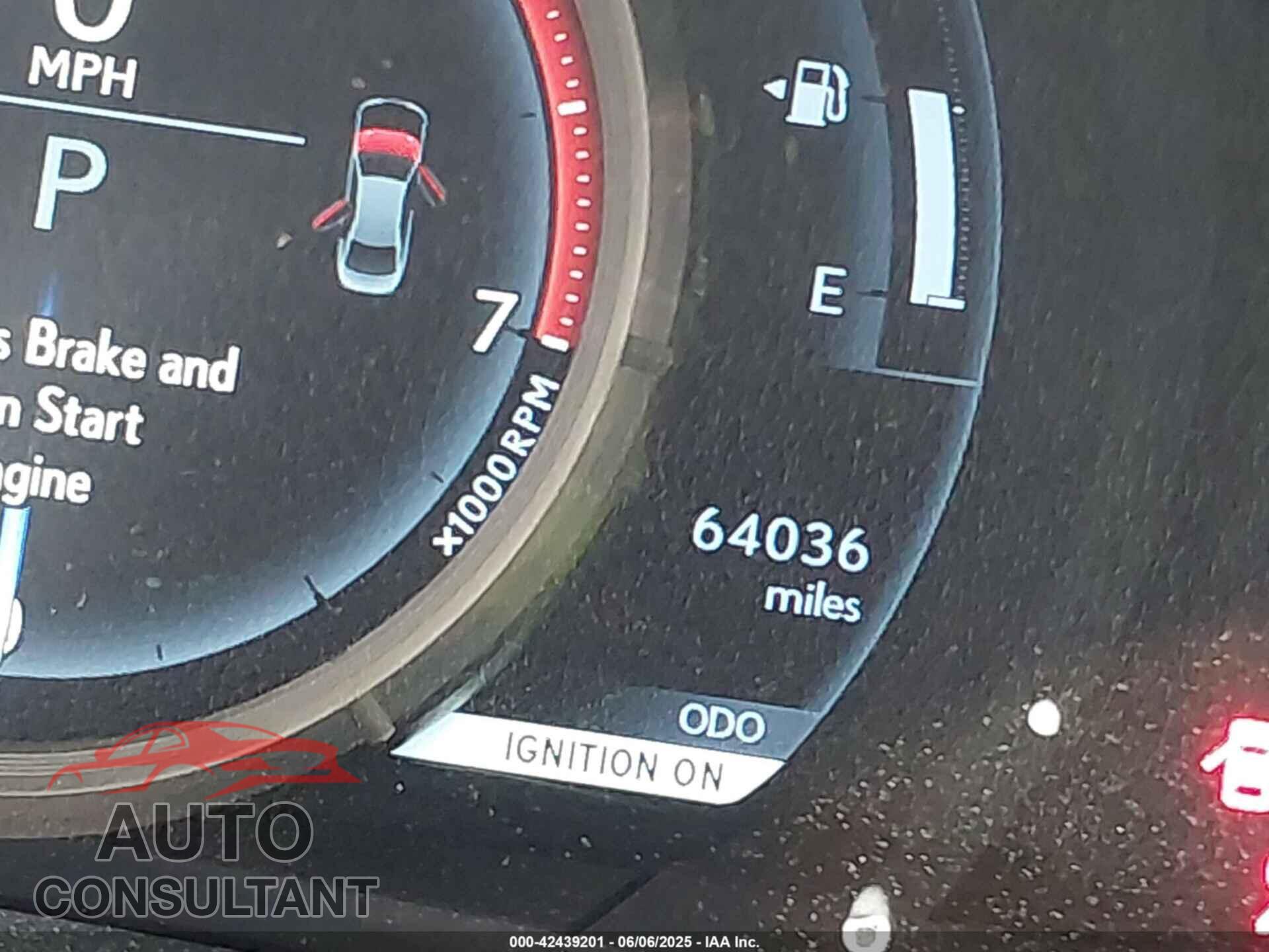 LEXUS IS 300 2018 - JTHBA1D29J5078352