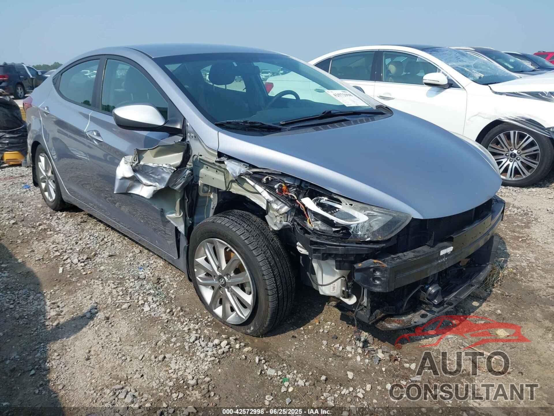 HYUNDAI ELANTRA 2016 - 5NPDH4AE3GH707795