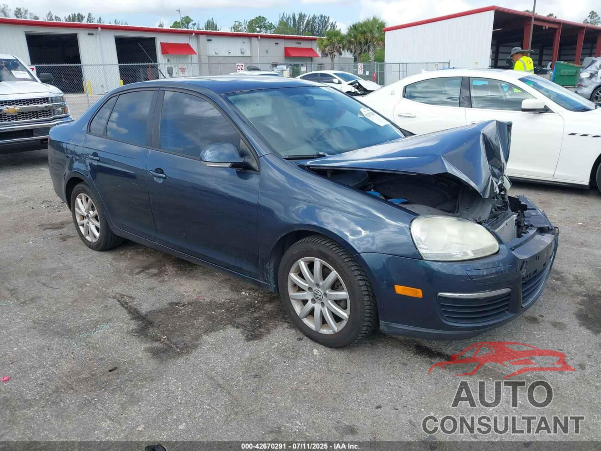 VOLKSWAGEN JETTA 2010 - 3VWRX7AJ4AM155780