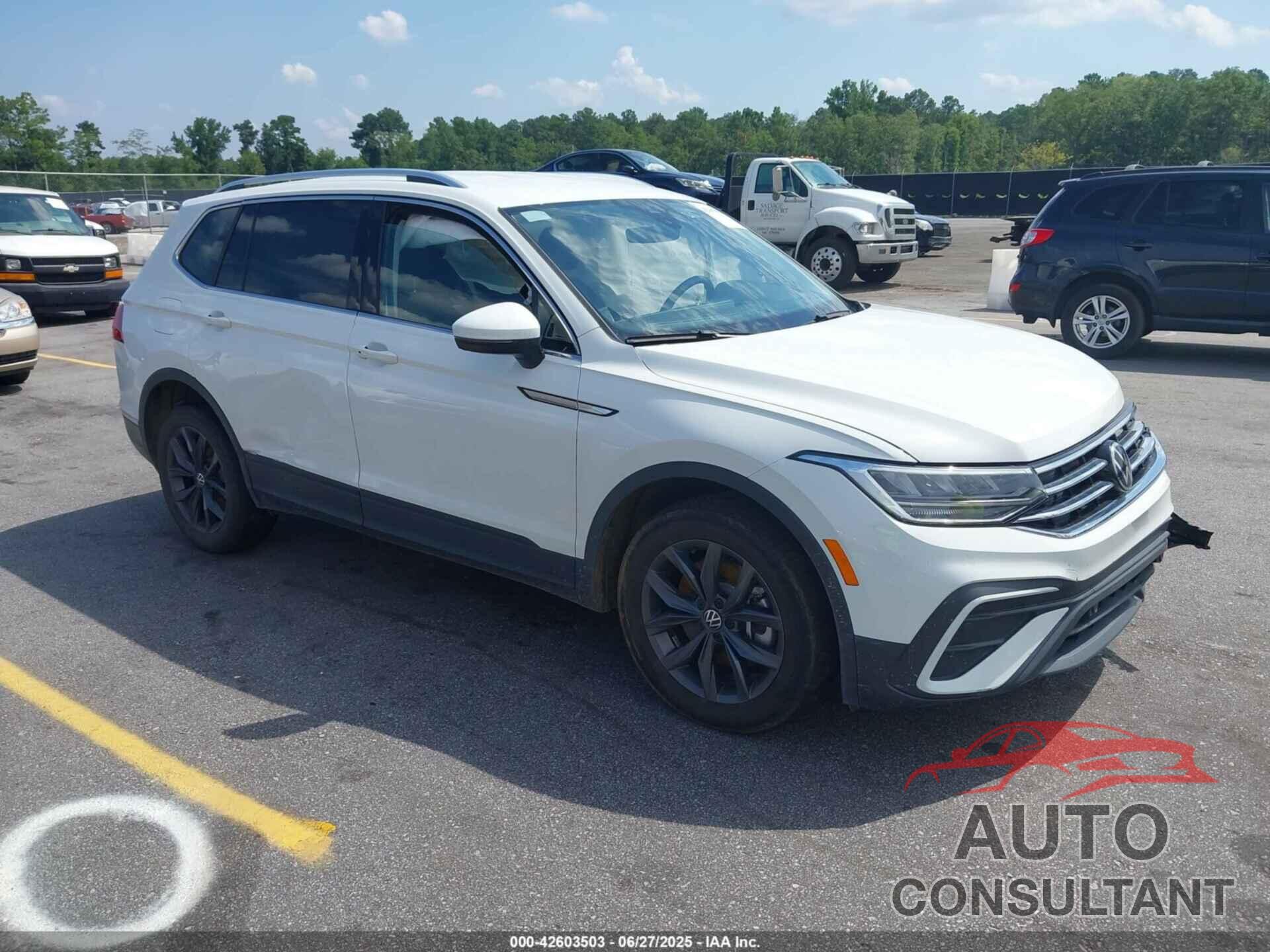 VOLKSWAGEN TIGUAN 2024 - 3VV2B7AX5RM032493