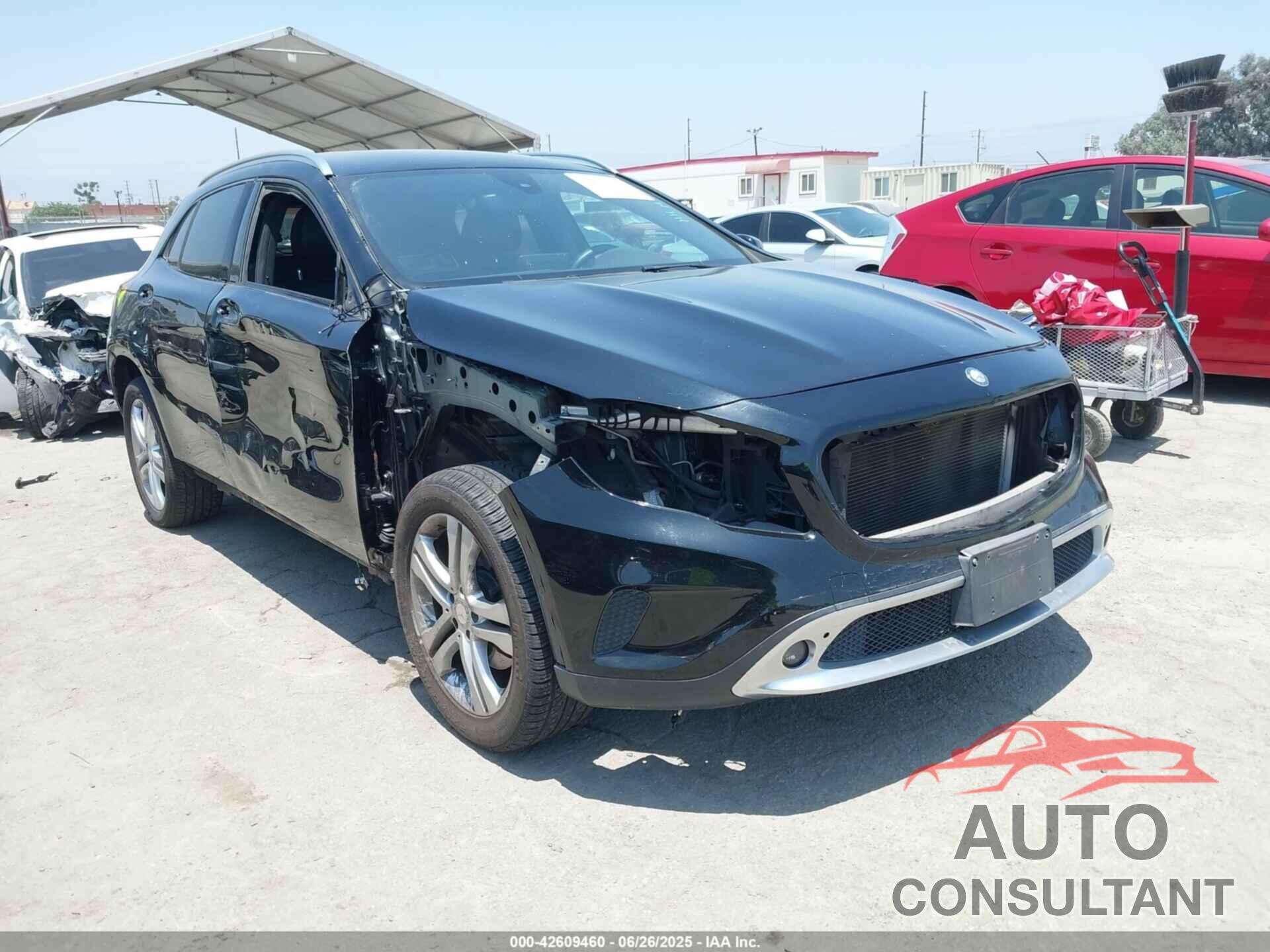 MERCEDES-BENZ GLA 2017 - WDCTG4GB5HJ321393