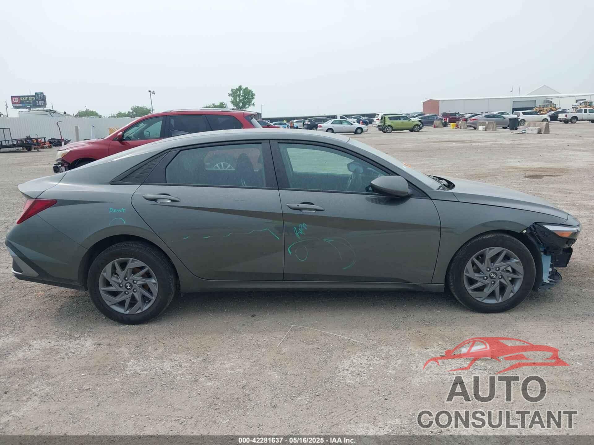 HYUNDAI ELANTRA 2024 - KMHLM4DG9RU831918