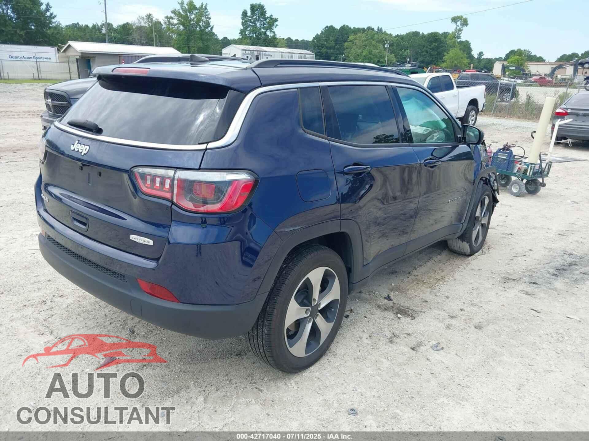 JEEP COMPASS 2018 - 3C4NJDBB4JT117805