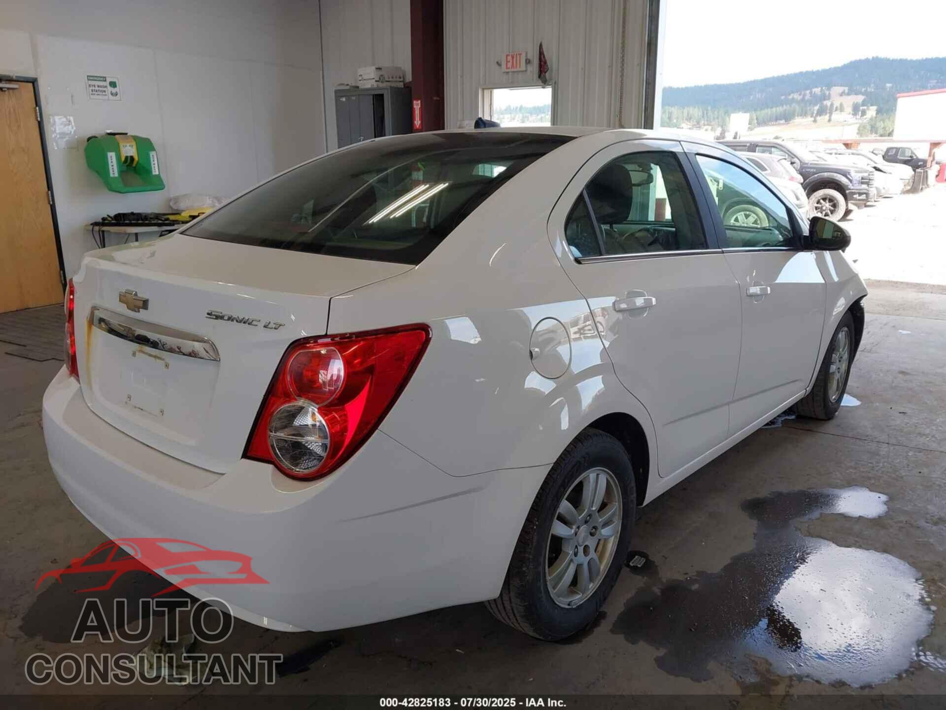 CHEVROLET SONIC 2014 - 1G1JC5SH0E4173473