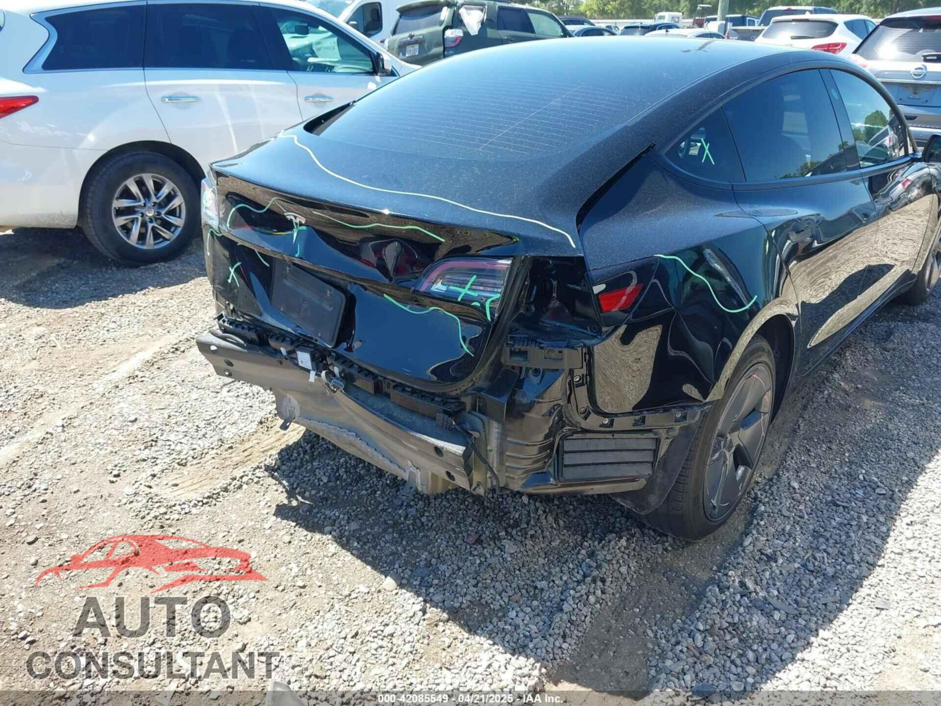 TESLA MODEL 3 2022 - 5YJ3E1EA7NF331382