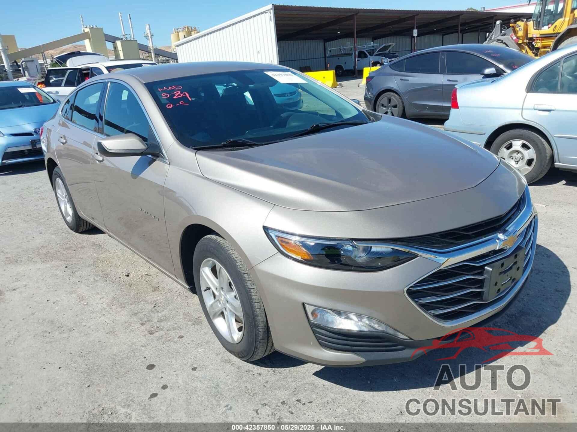 CHEVROLET MALIBU 2022 - 1G1ZD5ST4NF194626
