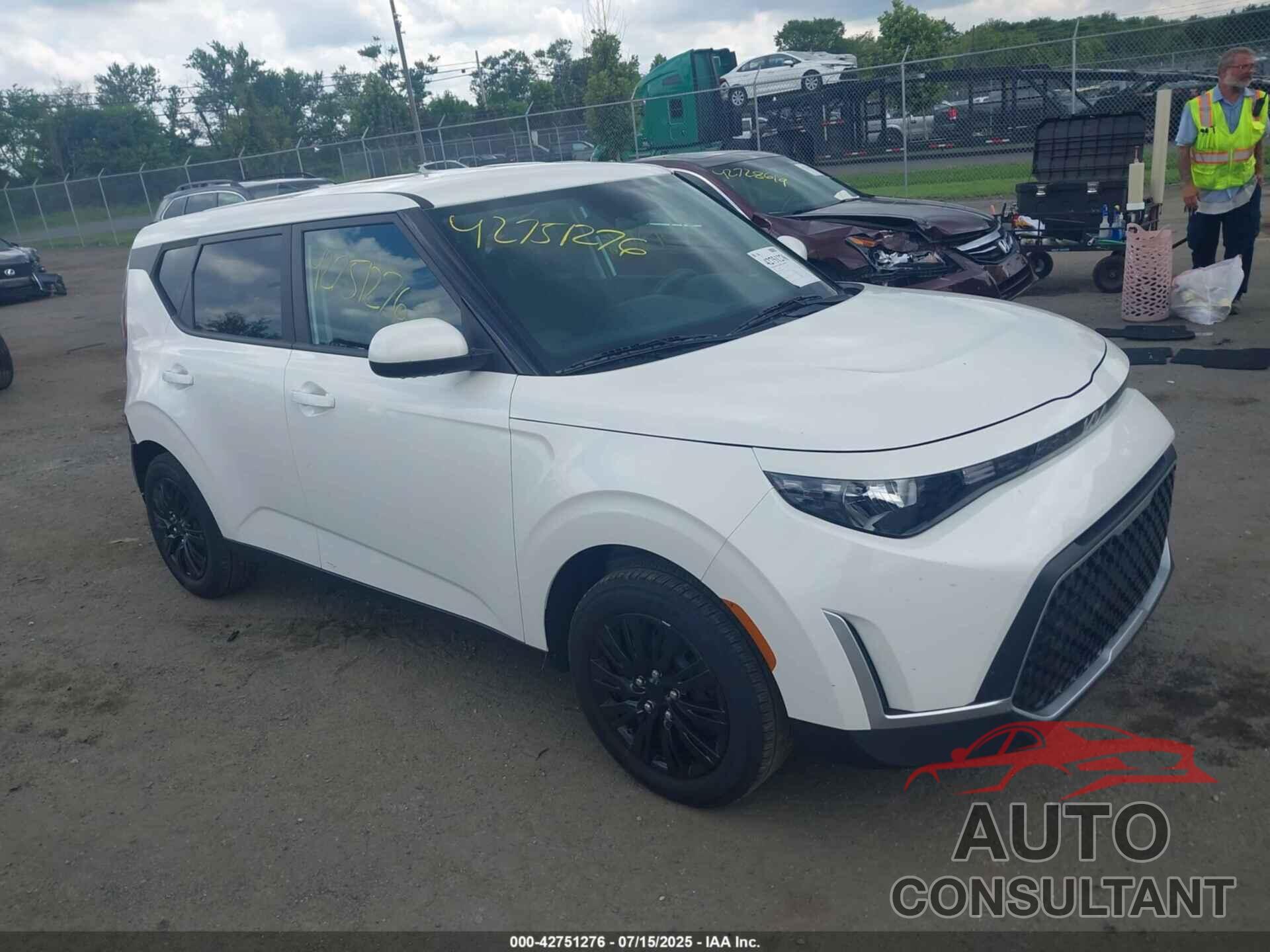 KIA SOUL 2023 - KNDJ23AU8P7845844