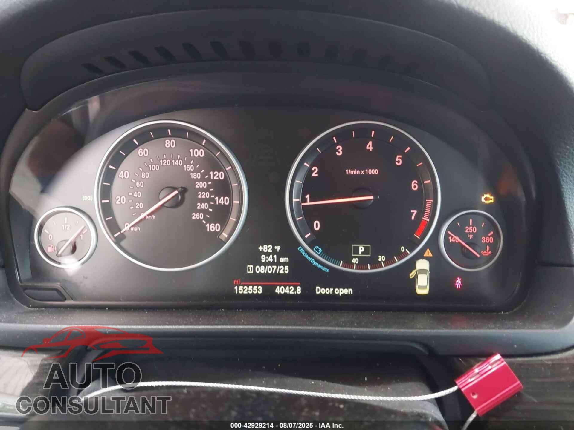 BMW 528I 2014 - WBA5A7C52ED617979