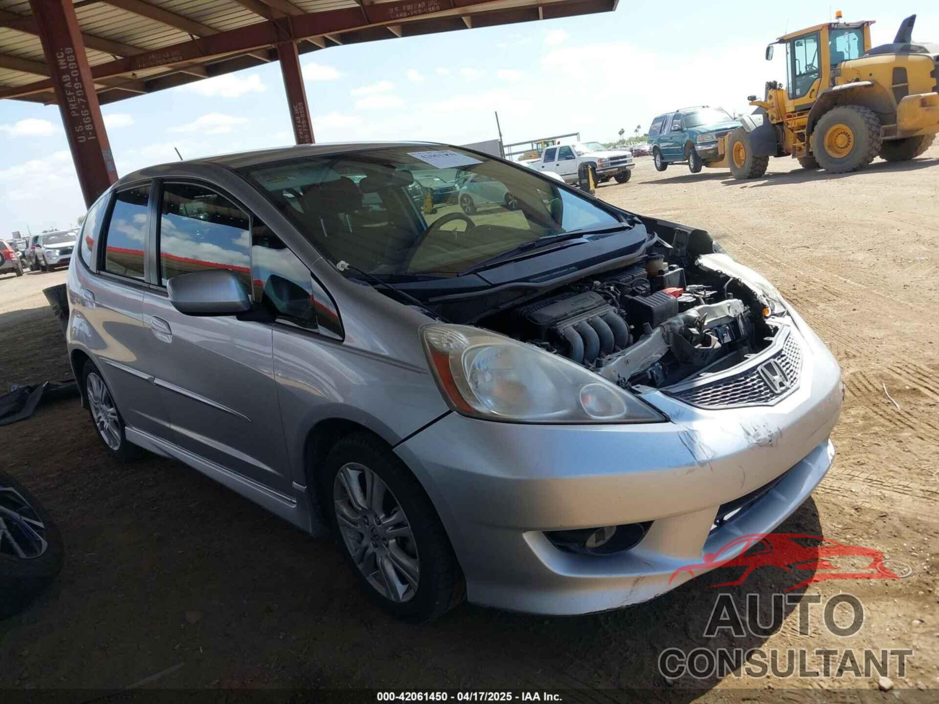 HONDA FIT 2011 - JHMGE8G57BS001085