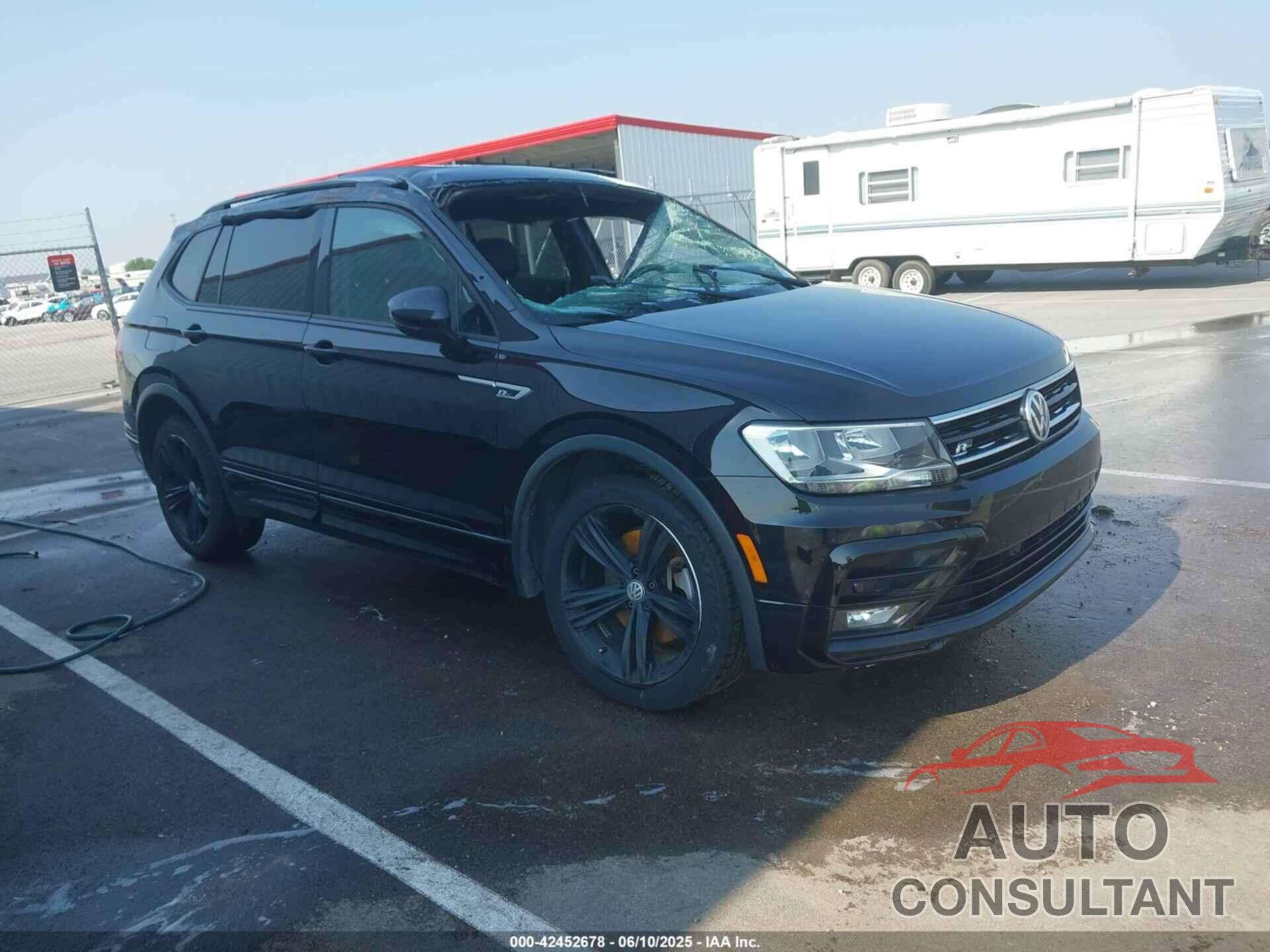 VOLKSWAGEN TIGUAN 2019 - 3VV2B7AX8KM182278