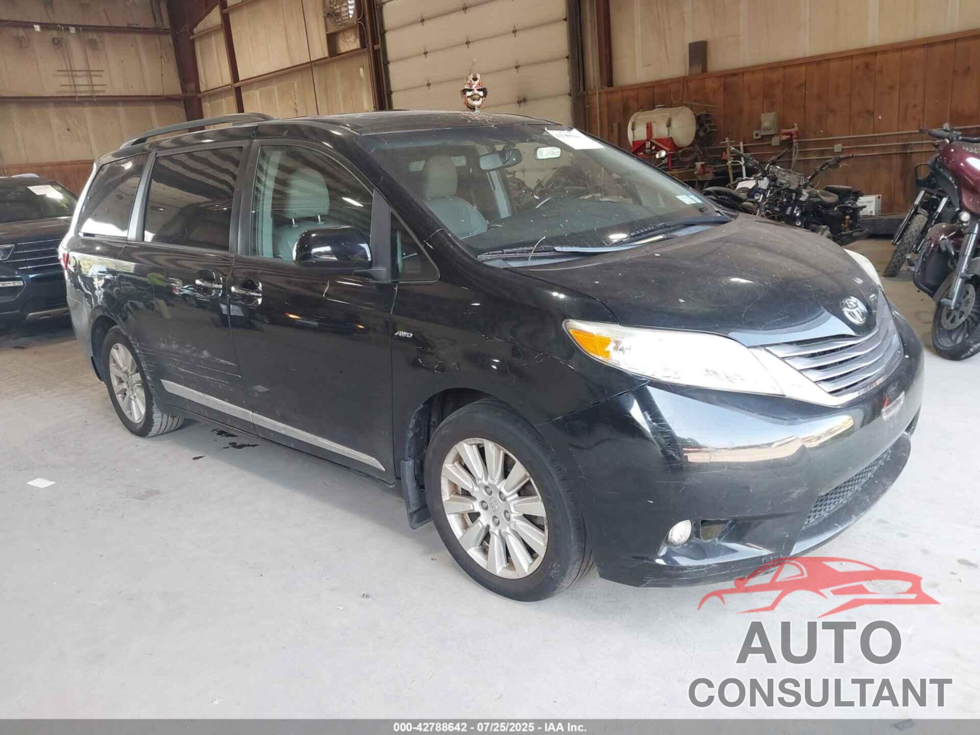 TOYOTA SIENNA 2017 - 5TDDZ3DC4HS149176