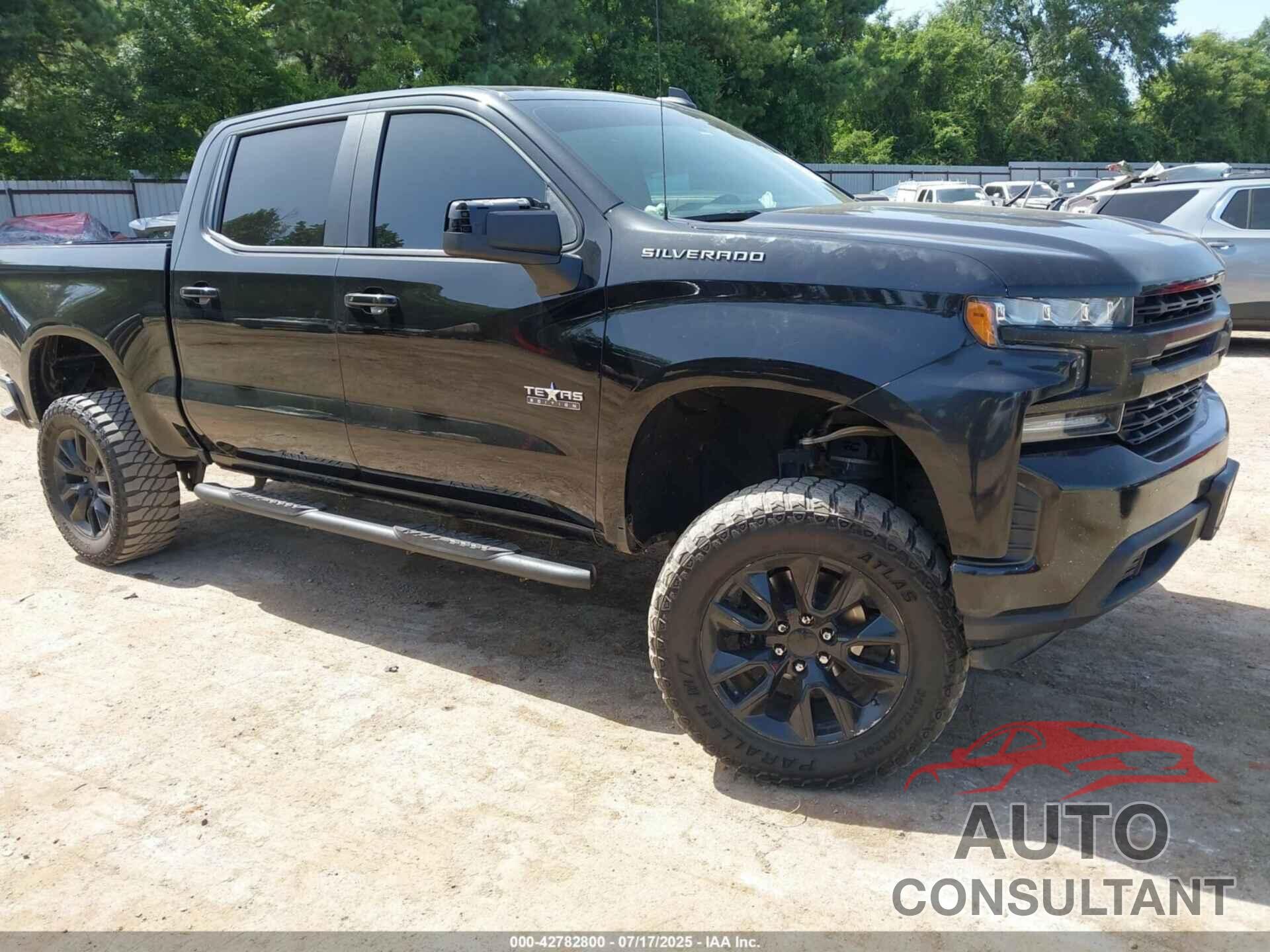 CHEVROLET SILVERADO 1500 2019 - 1GCPWCED2KZ166075