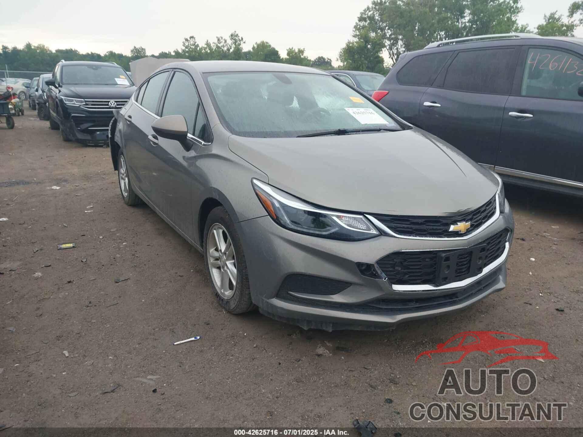 CHEVROLET CRUZE 2017 - 1G1BE5SM4H7234869