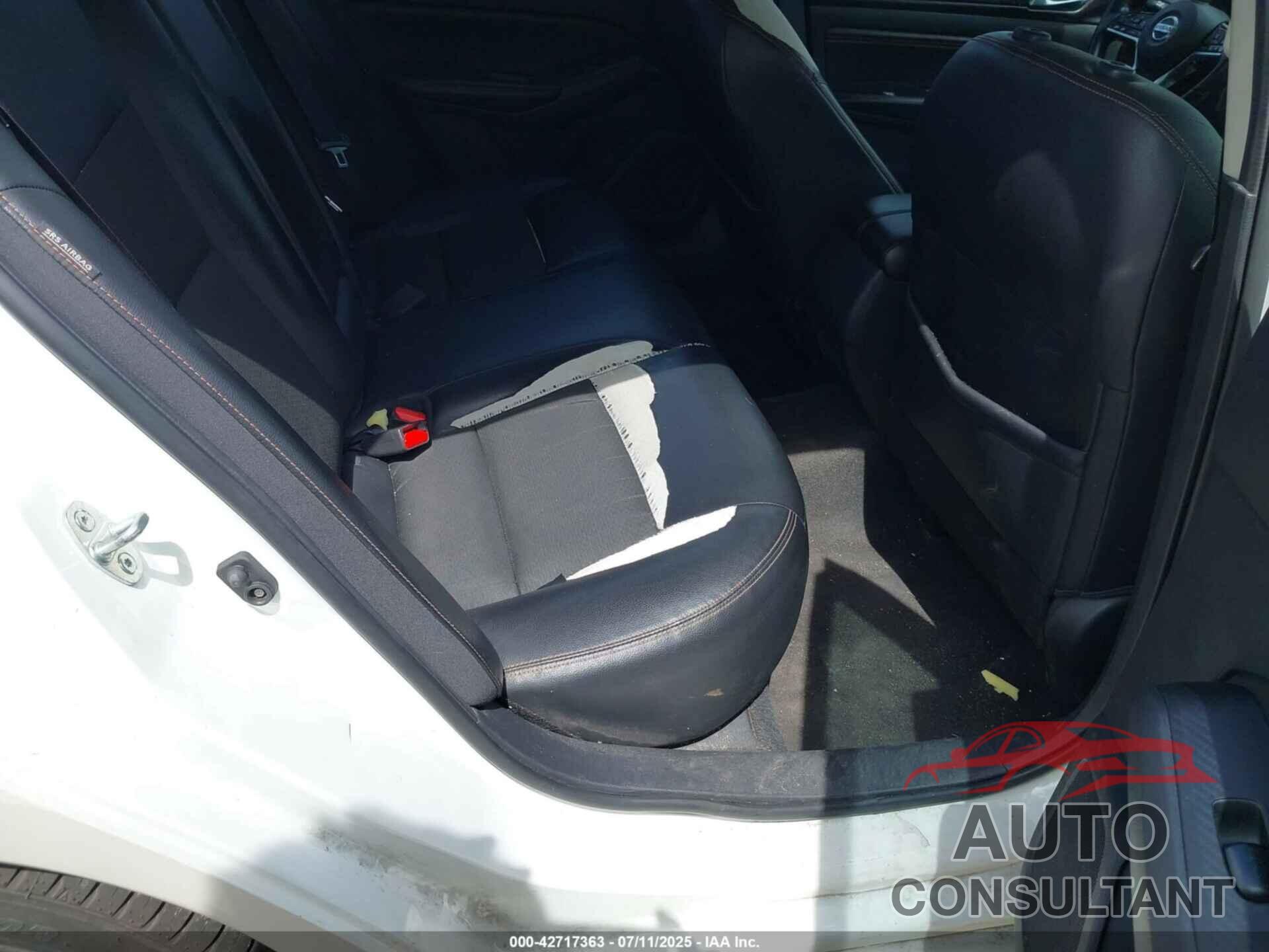 NISSAN ALTIMA 2019 - 1N4BL4CV9KC149061