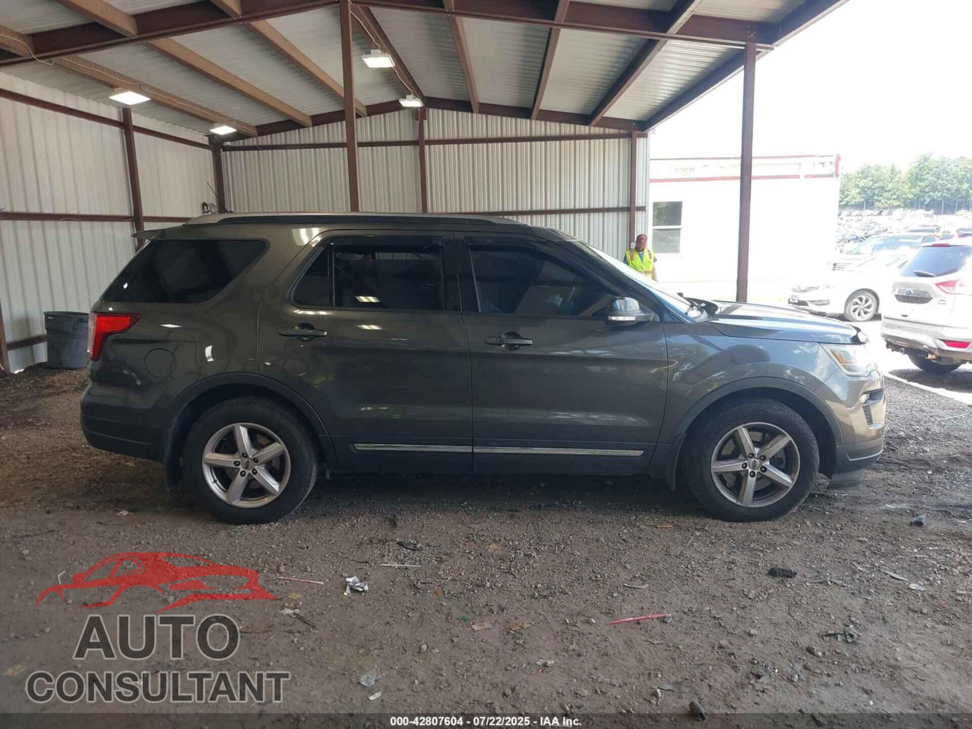 FORD EXPLORER 2018 - 1FM5K7D86JGB38798