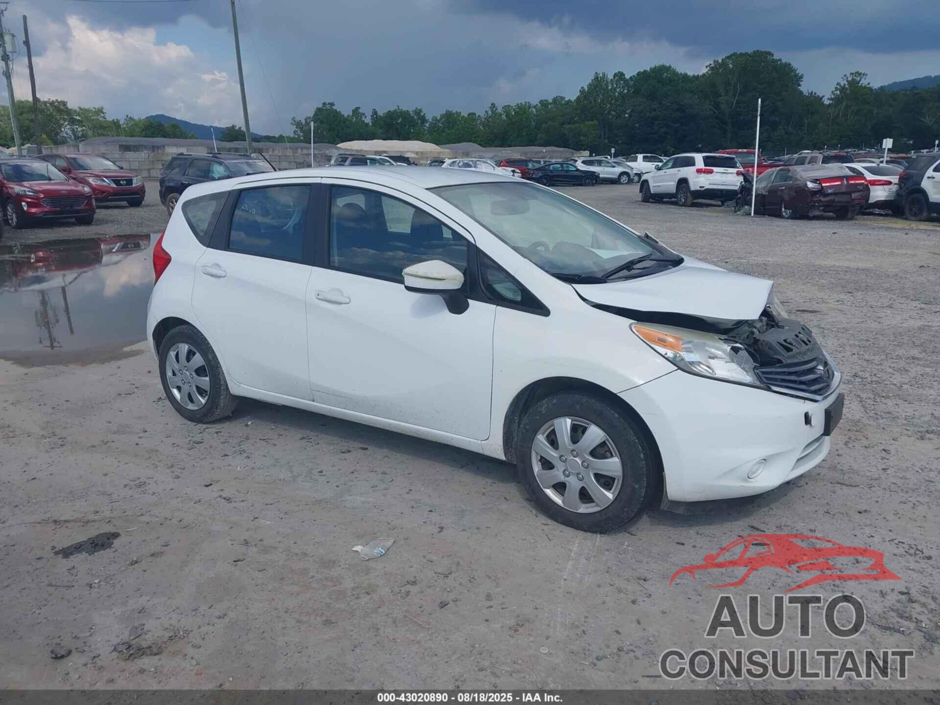 NISSAN VERSA NOTE 2015 - 3N1CE2CP8FL399953