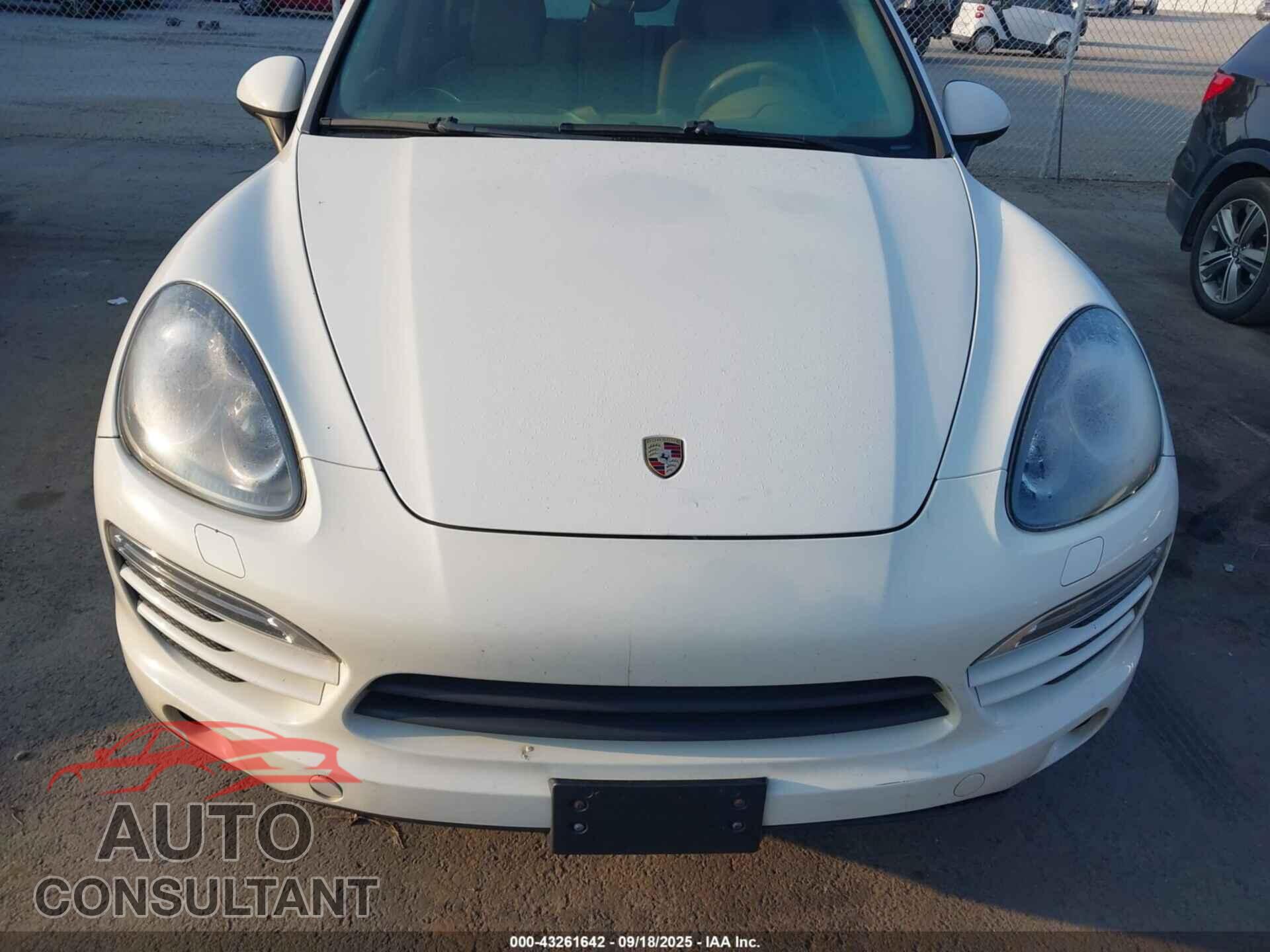 PORSCHE CAYENNE 2012 - WP1AA2A29CLA02859