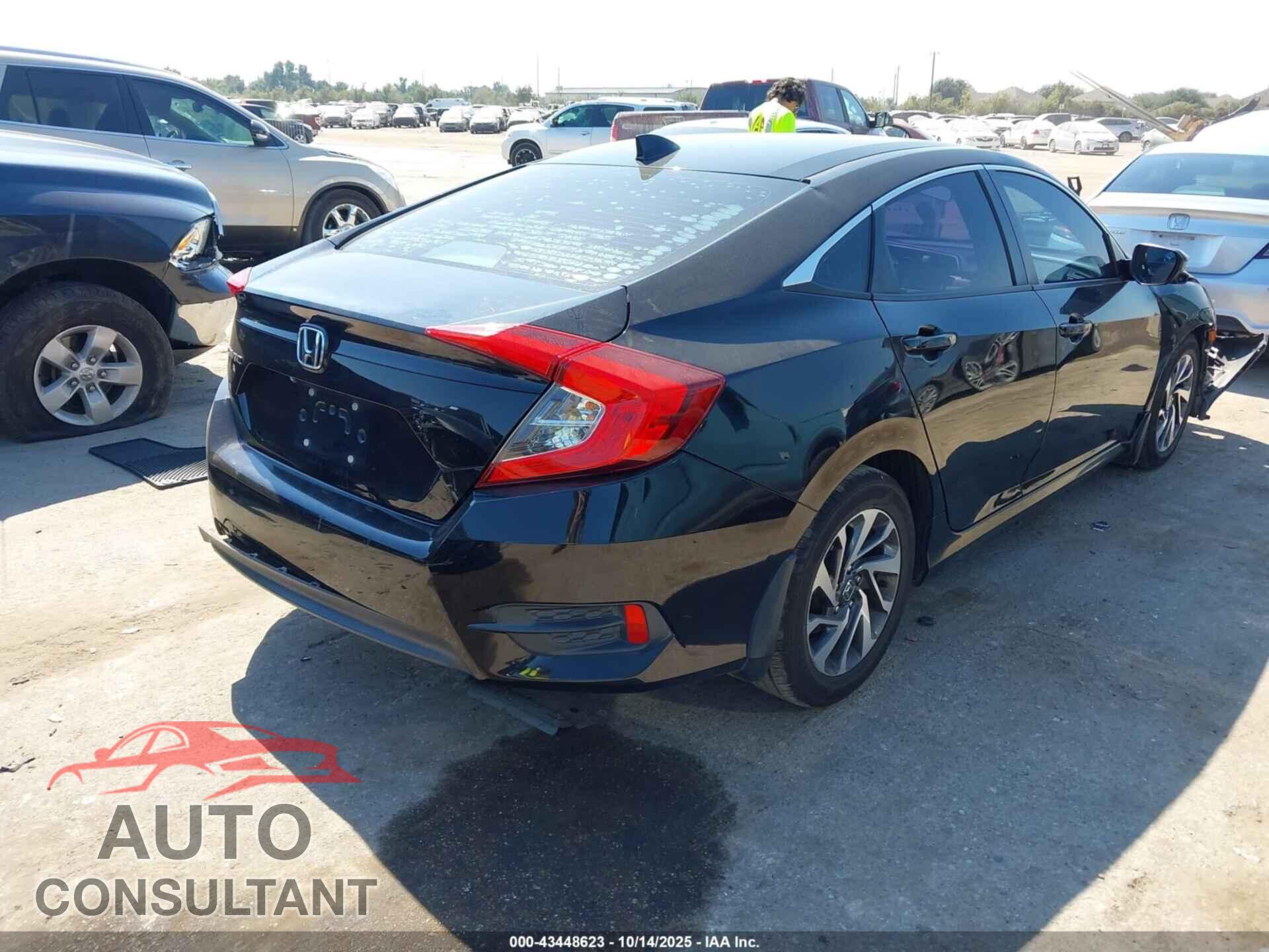 HONDA CIVIC 2017 - 19XFC2F78HE035017