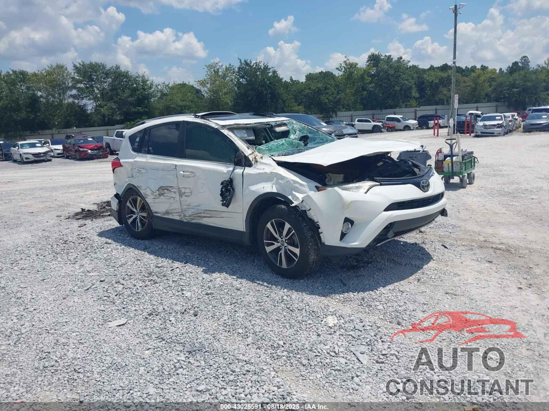 TOYOTA RAV4 2018 - JTMWFREV4JJ179155