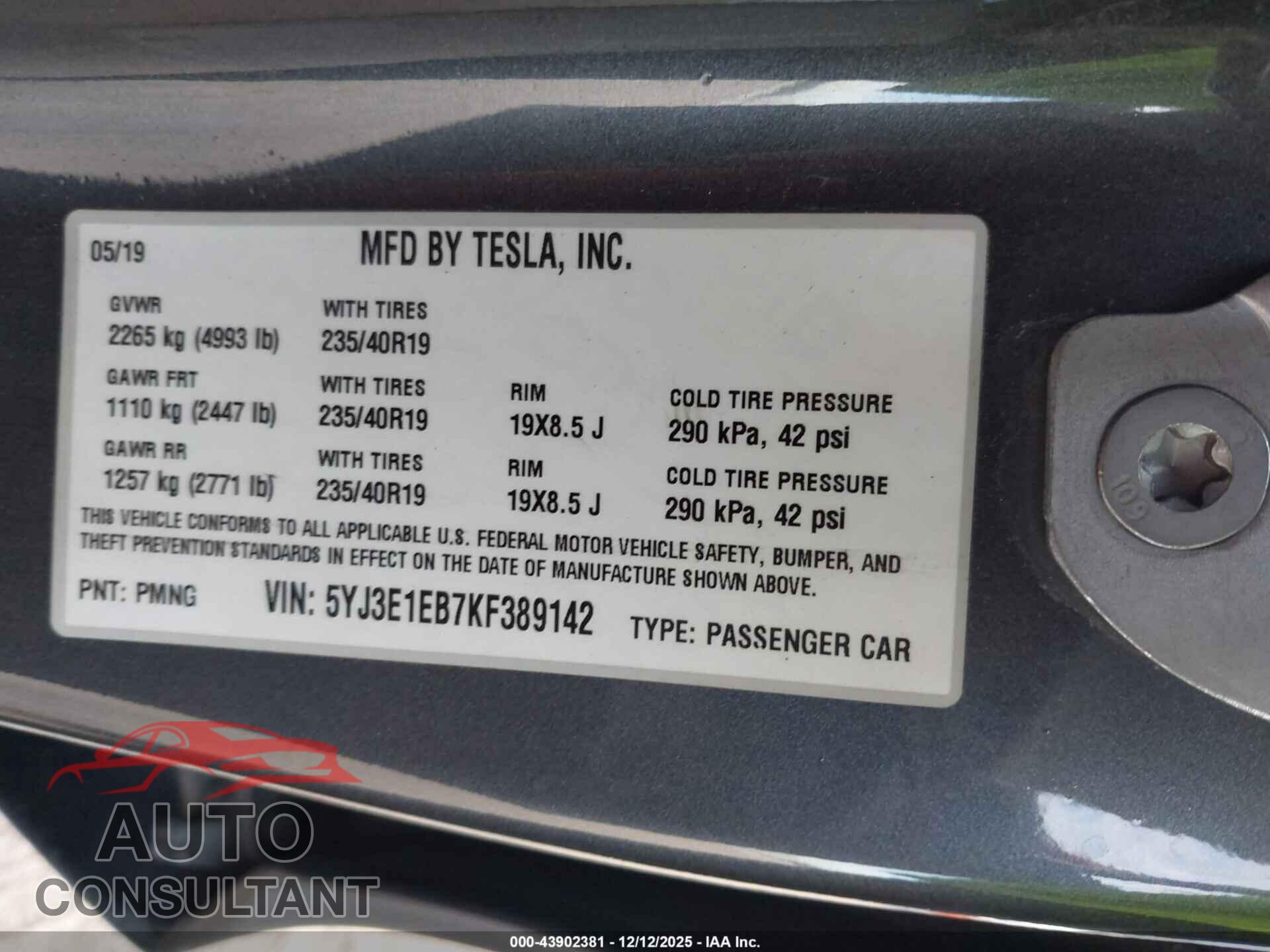 TESLA MODEL 3 2019 - 5YJ3E1EB7KF389142