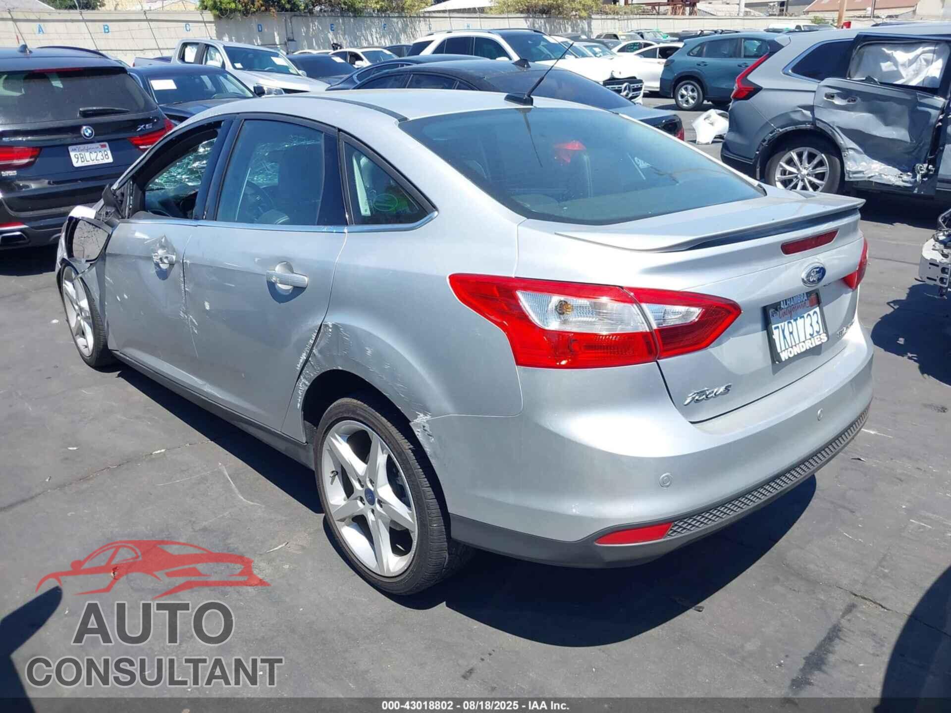 FORD FOCUS 2014 - 1FADP3J24EL276529