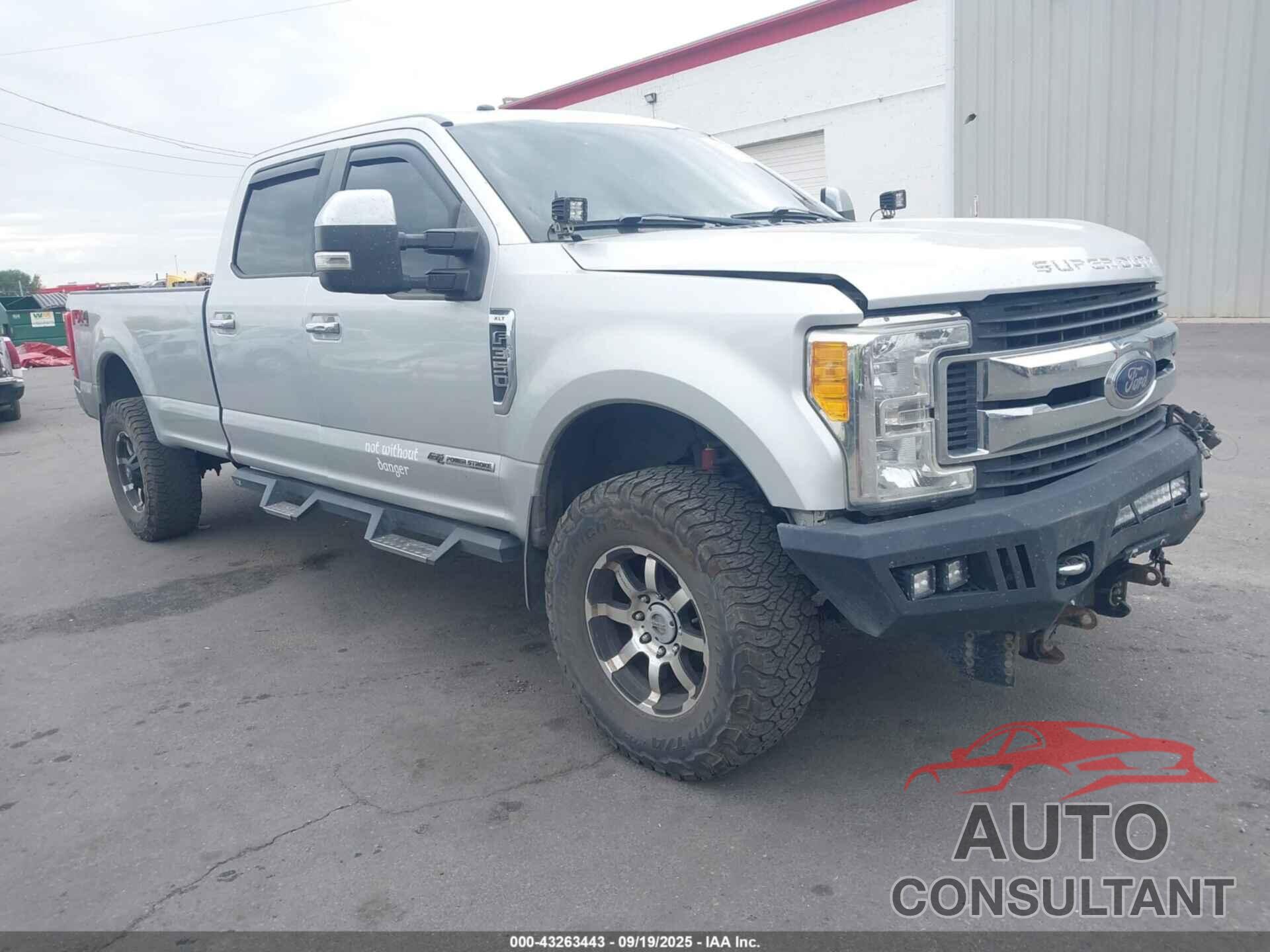 FORD F-350 2017 - 1FT8W3BT8HEC97382