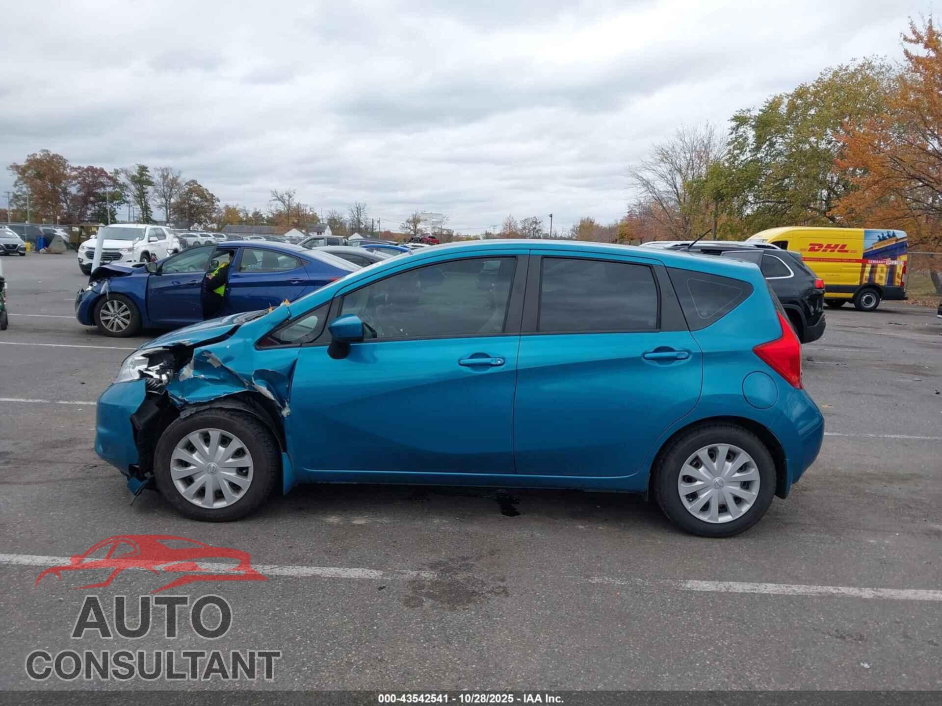 NISSAN VERSA NOTE 2015 - 3N1CE2CP3FL370506