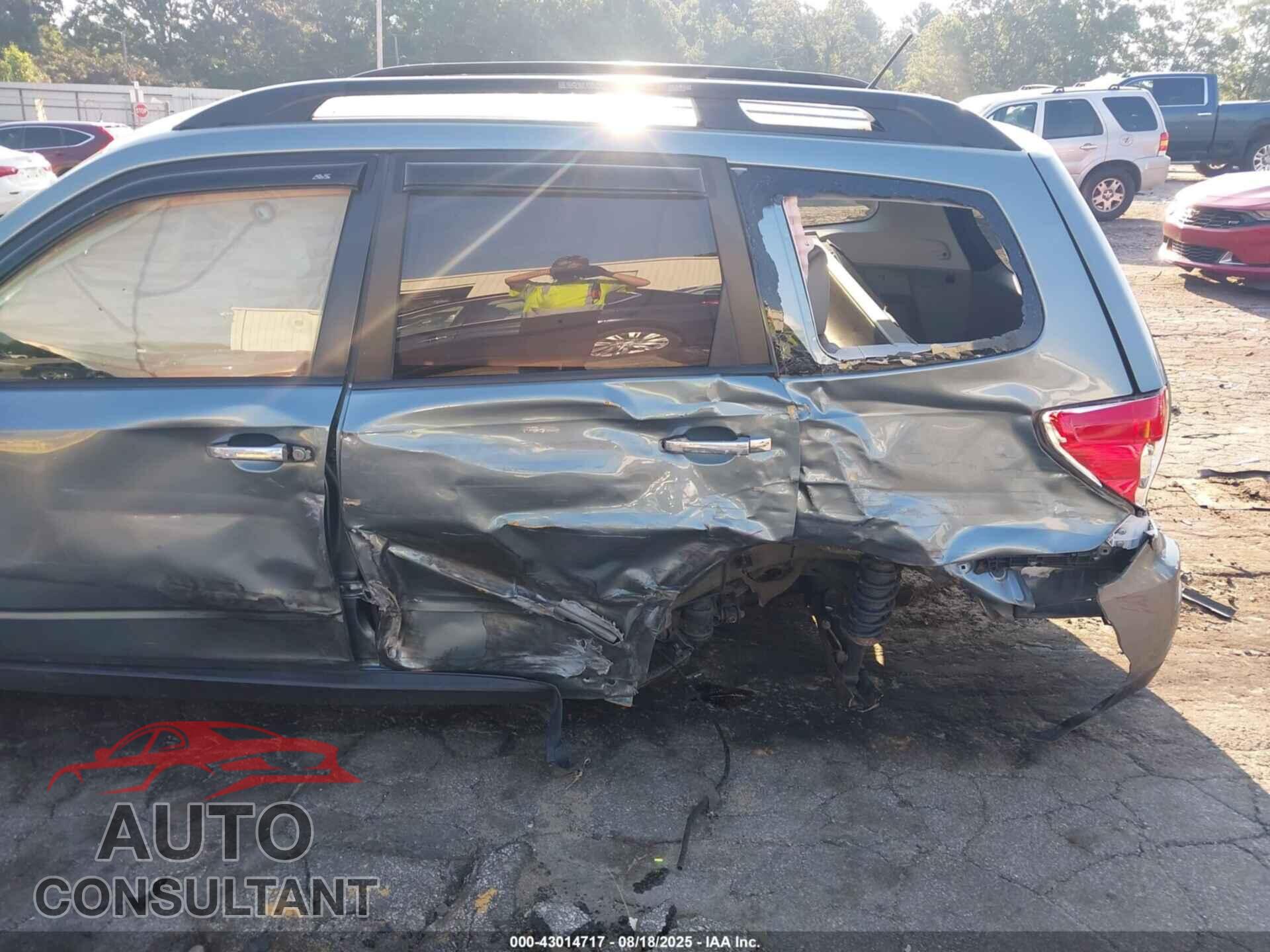 SUBARU FORESTER 2012 - JF2SHAEC2CH448015