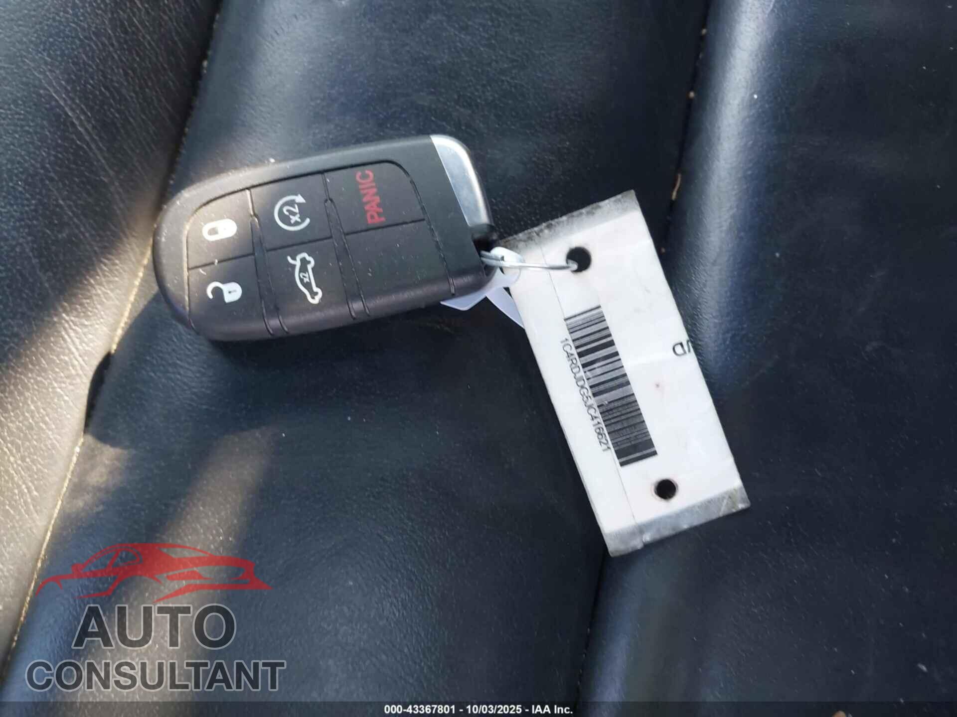 DODGE DURANGO 2018 - 1C4RDJDG5JC416621