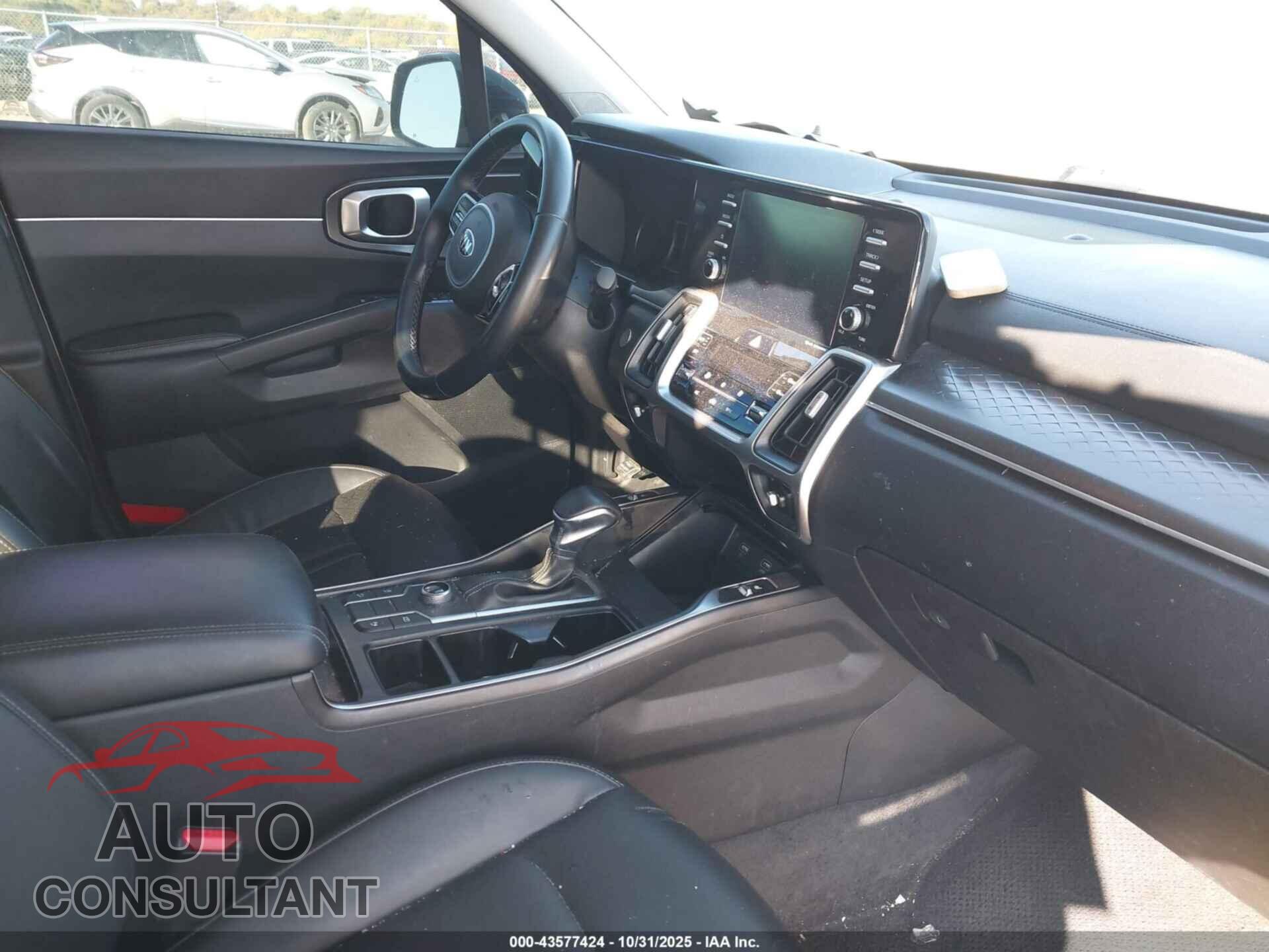 KIA SORENTO 2021 - 5XYRLDLC6MG059663