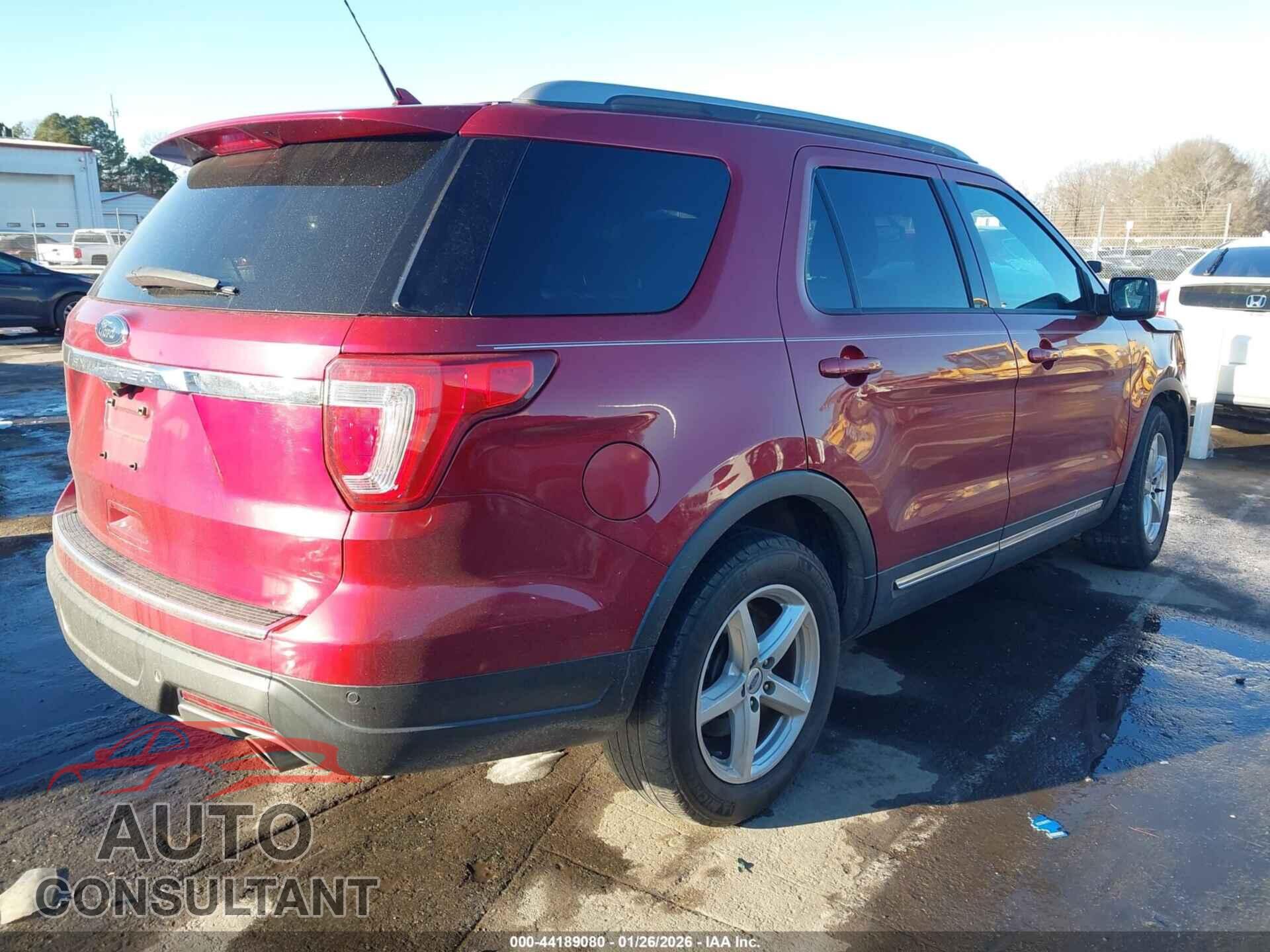 FORD EXPLORER 2018 - 1FM5K7D85JGB76653