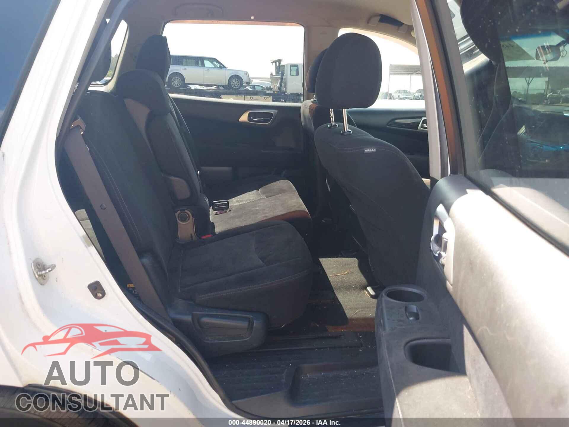 NISSAN PATHFINDER 2013 - 5N1AR2MNXDC689993