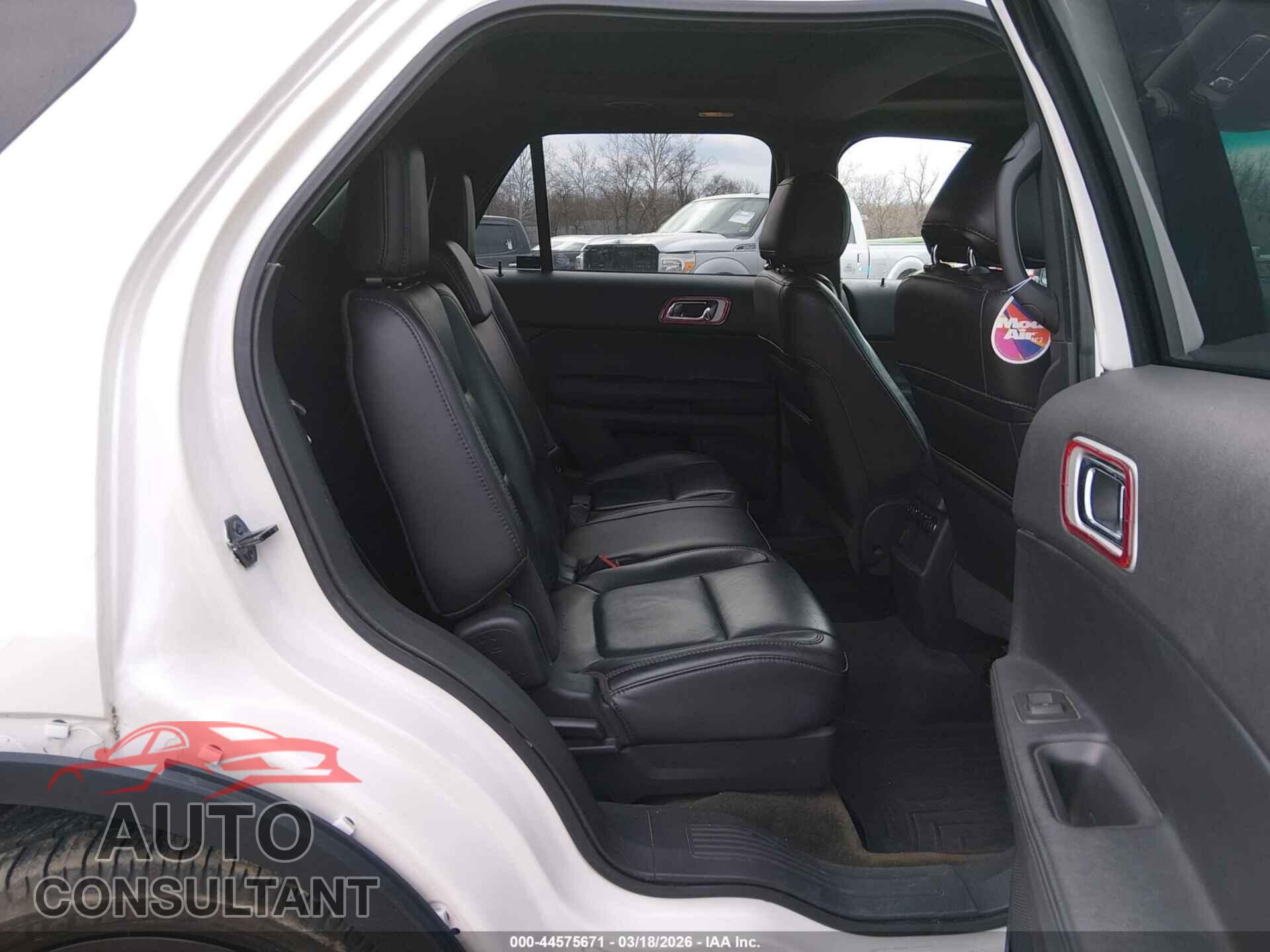 FORD EXPLORER 2013 - 1FM5K8D8XDGC13402