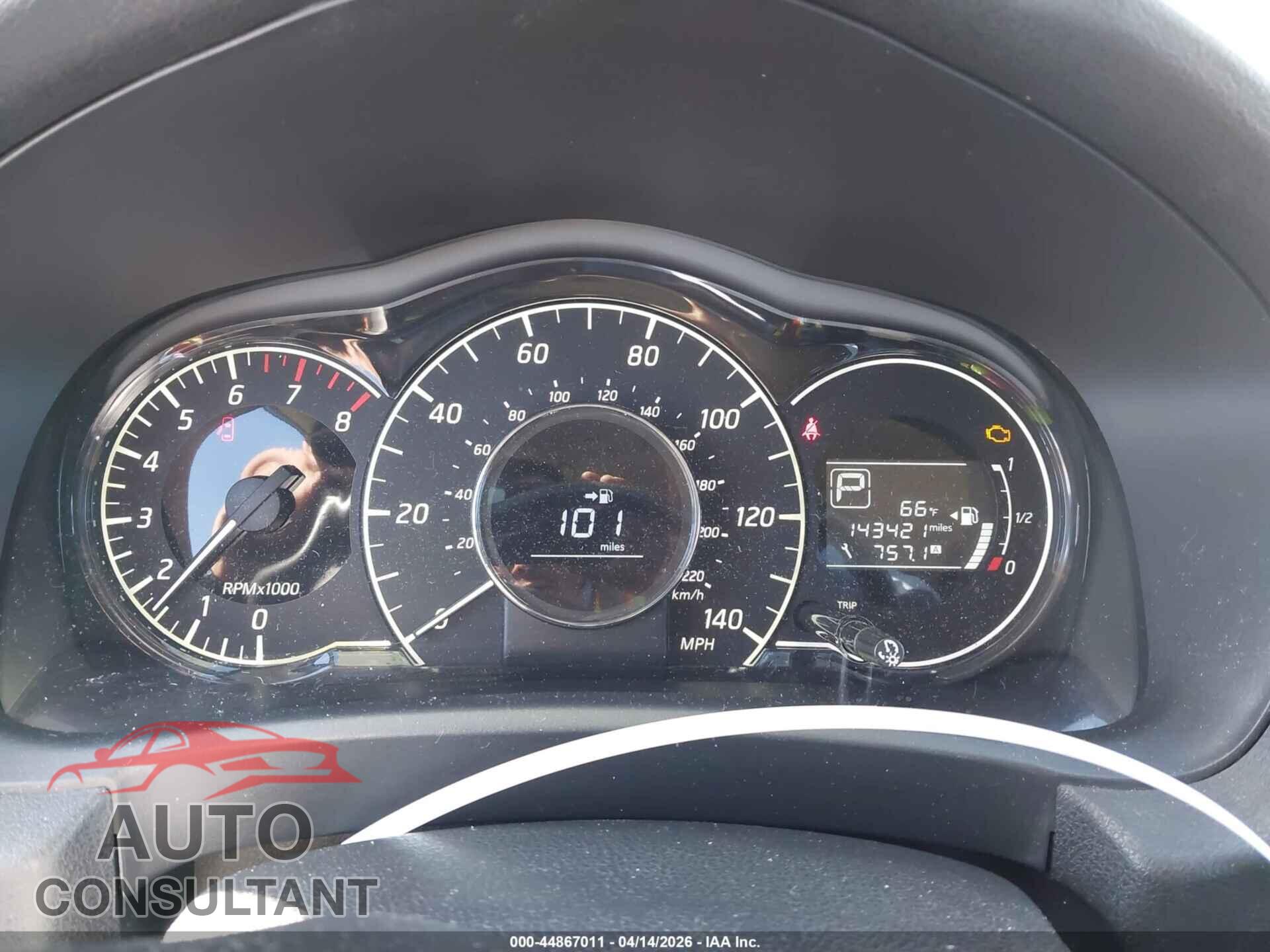 NISSAN VERSA NOTE 2015 - 3N1CE2CP0FL415739