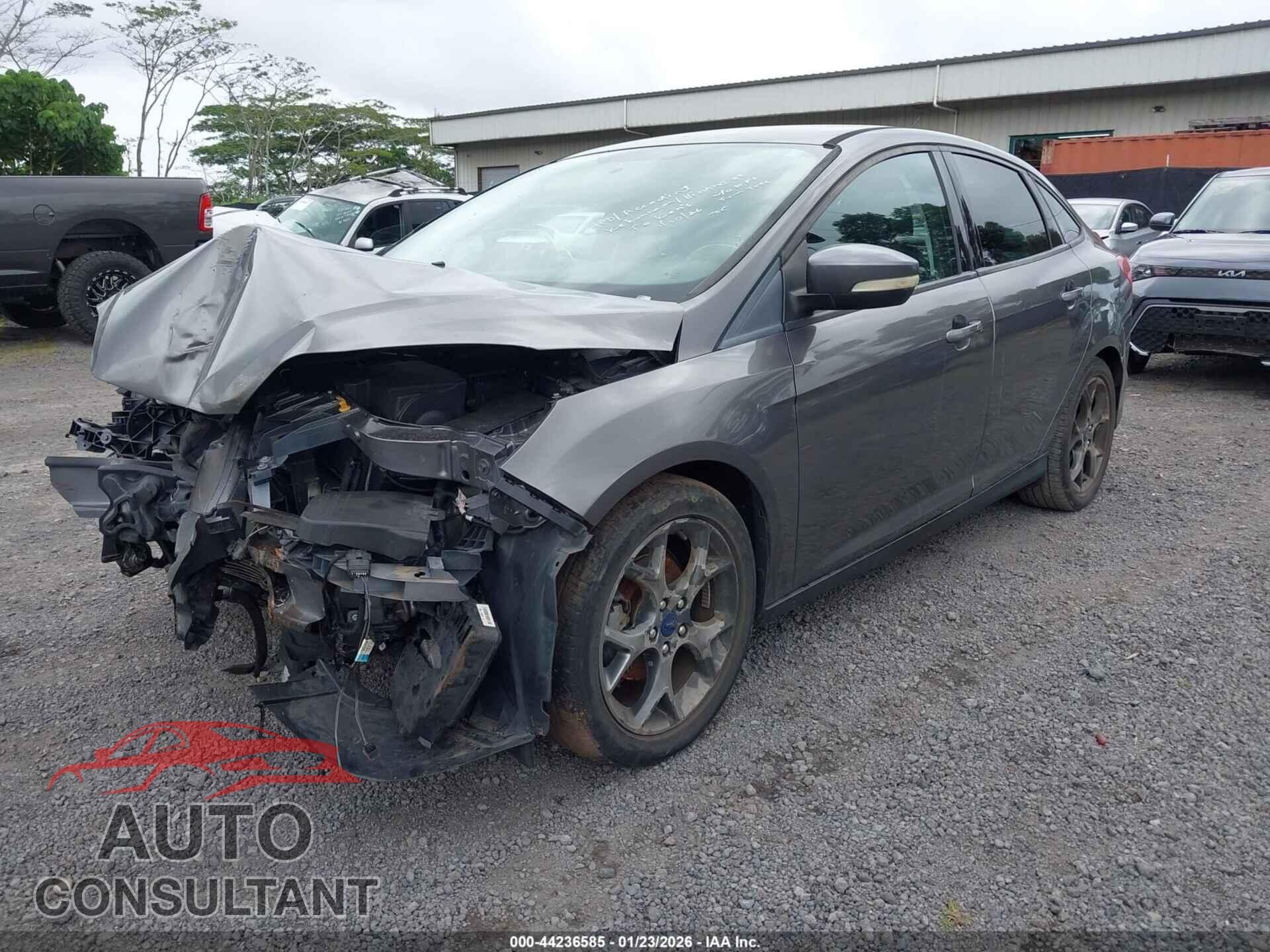 FORD FOCUS 2014 - 1FADP3F27EL298386