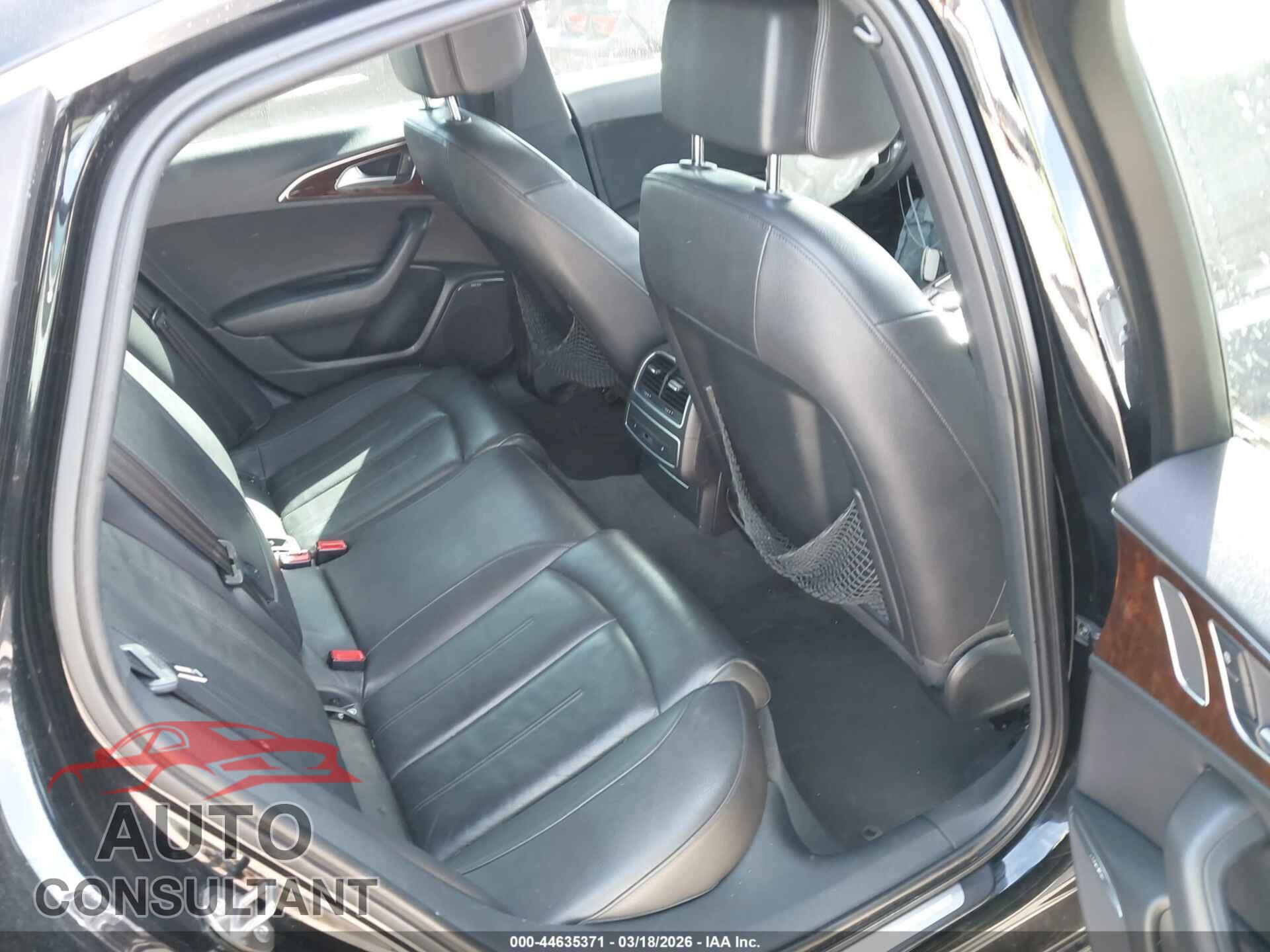 AUDI A6 2013 - WAUDFAFC8DN156039
