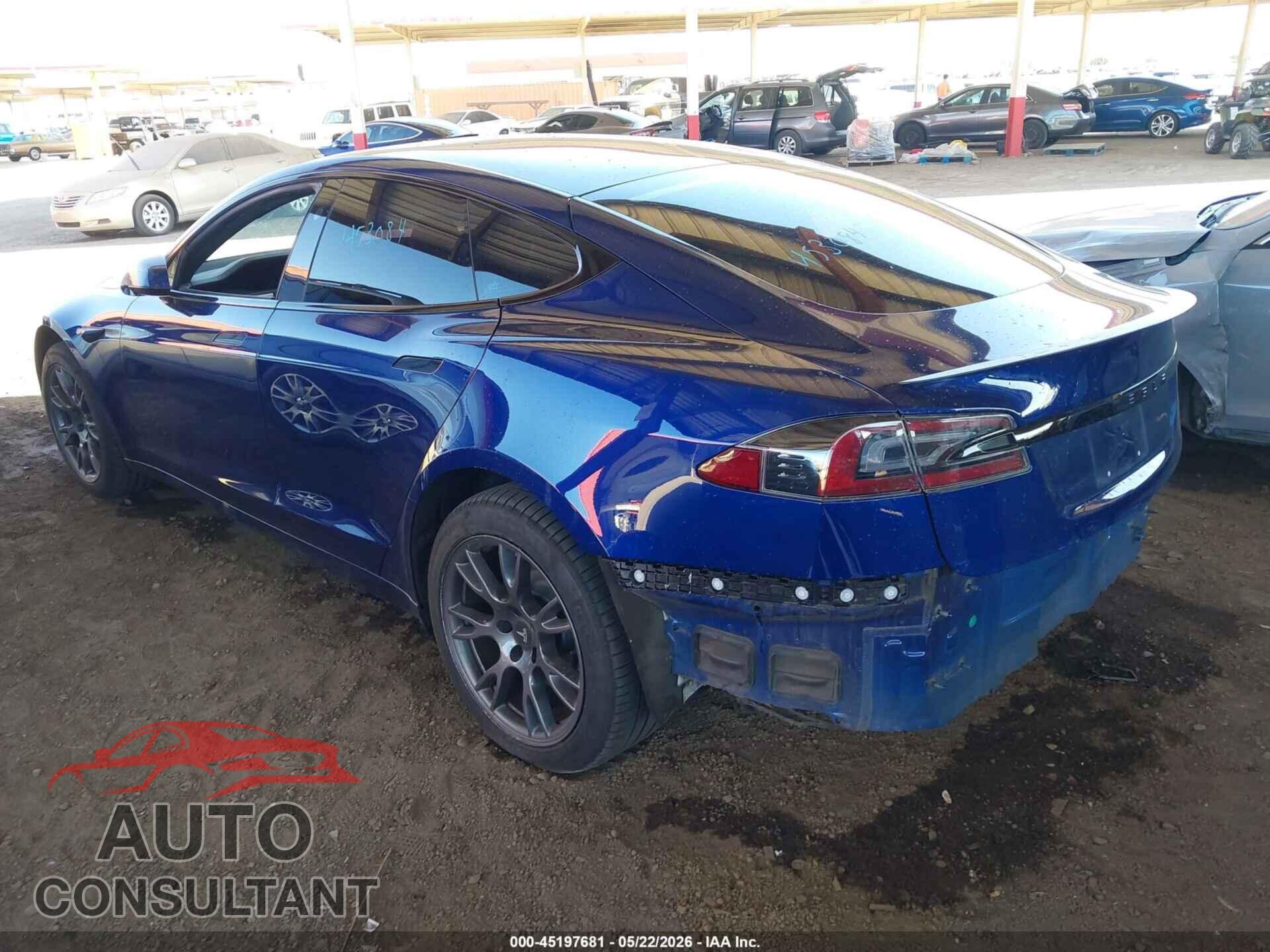 TESLA MODEL S 2021 - 5YJSA1E64MF453084