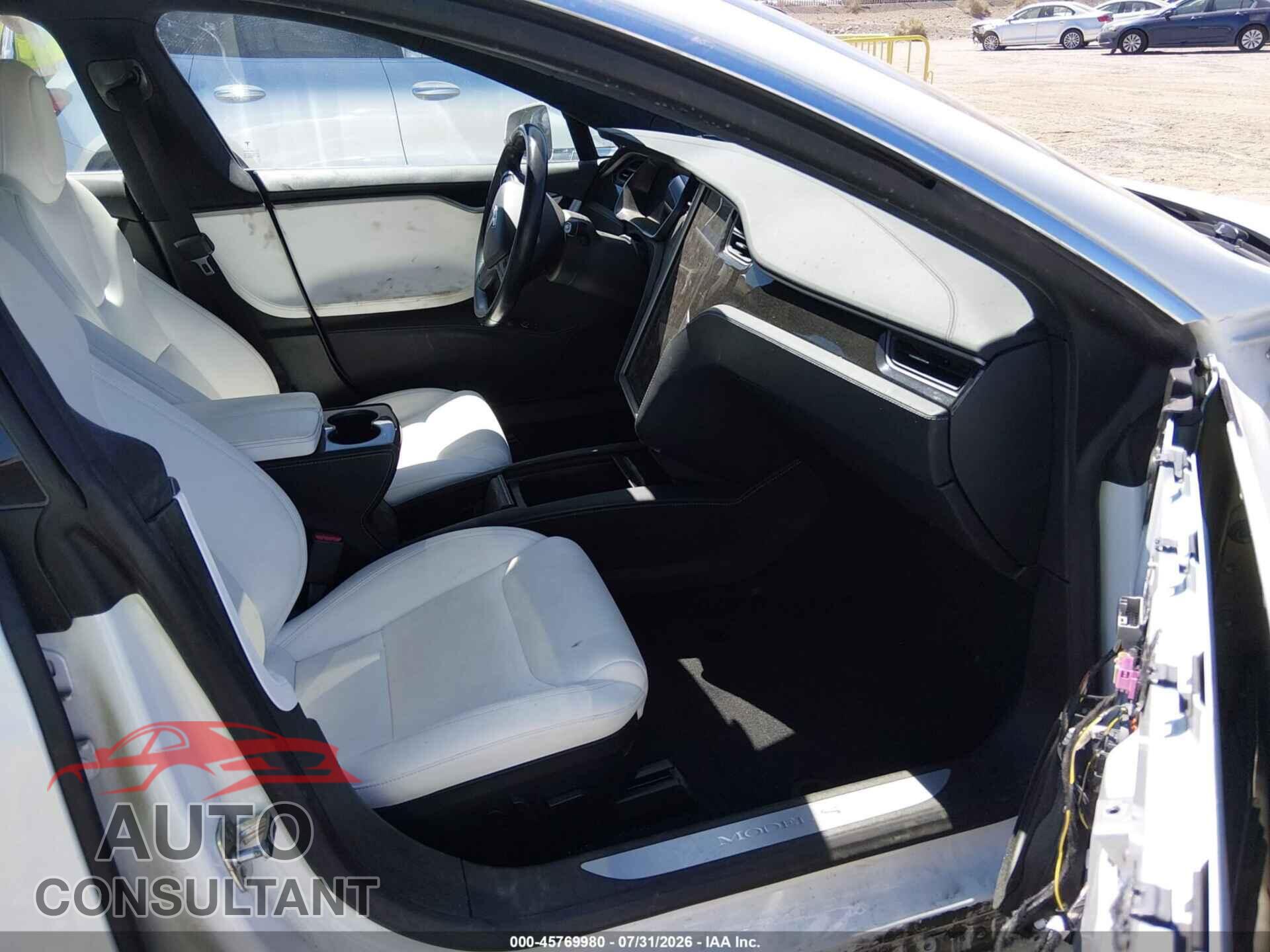 TESLA MODEL S 2020 - 5YJSA1E42LF400655