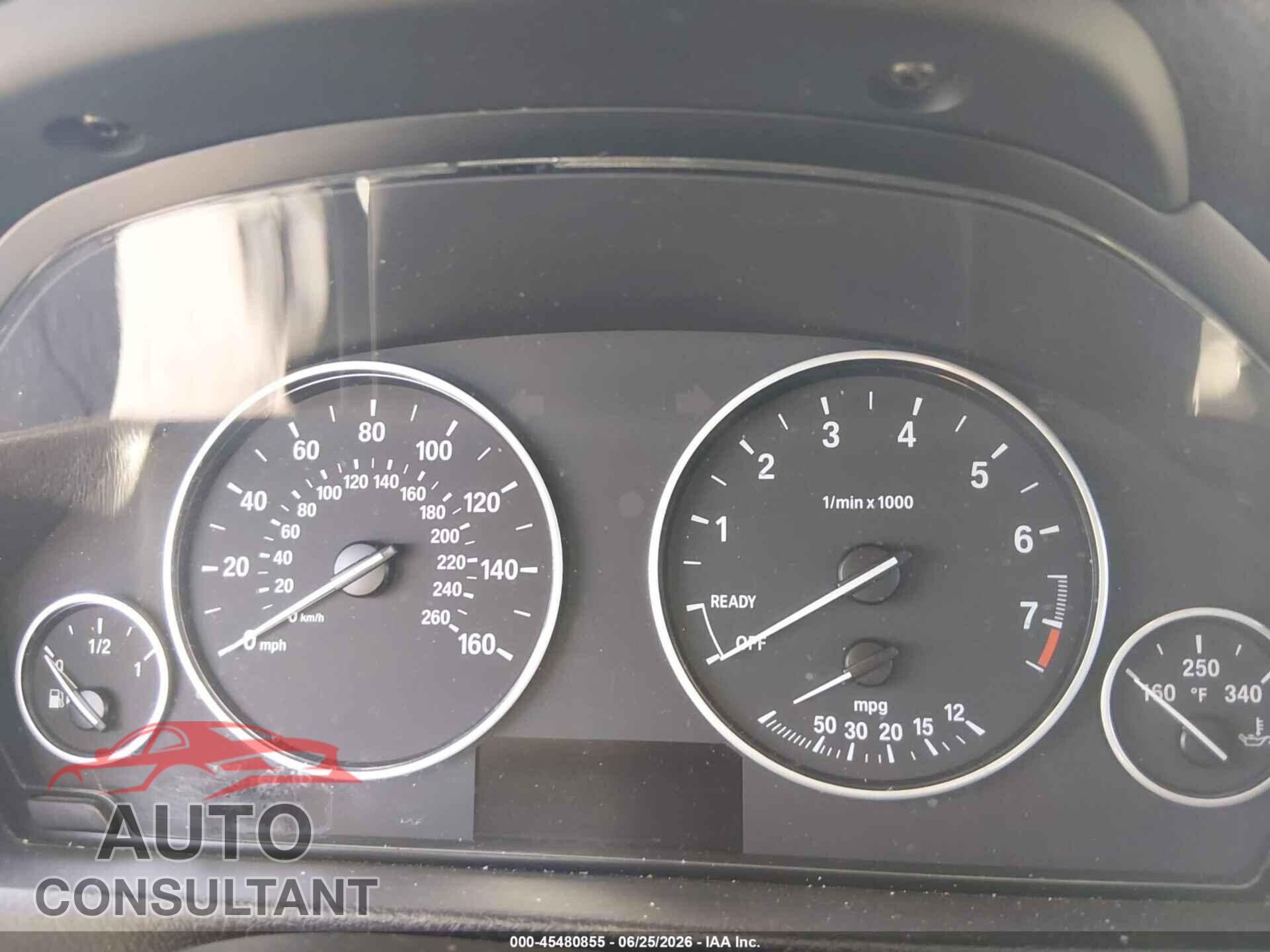 BMW 320I 2016 - WBA8E1G56GNT99776